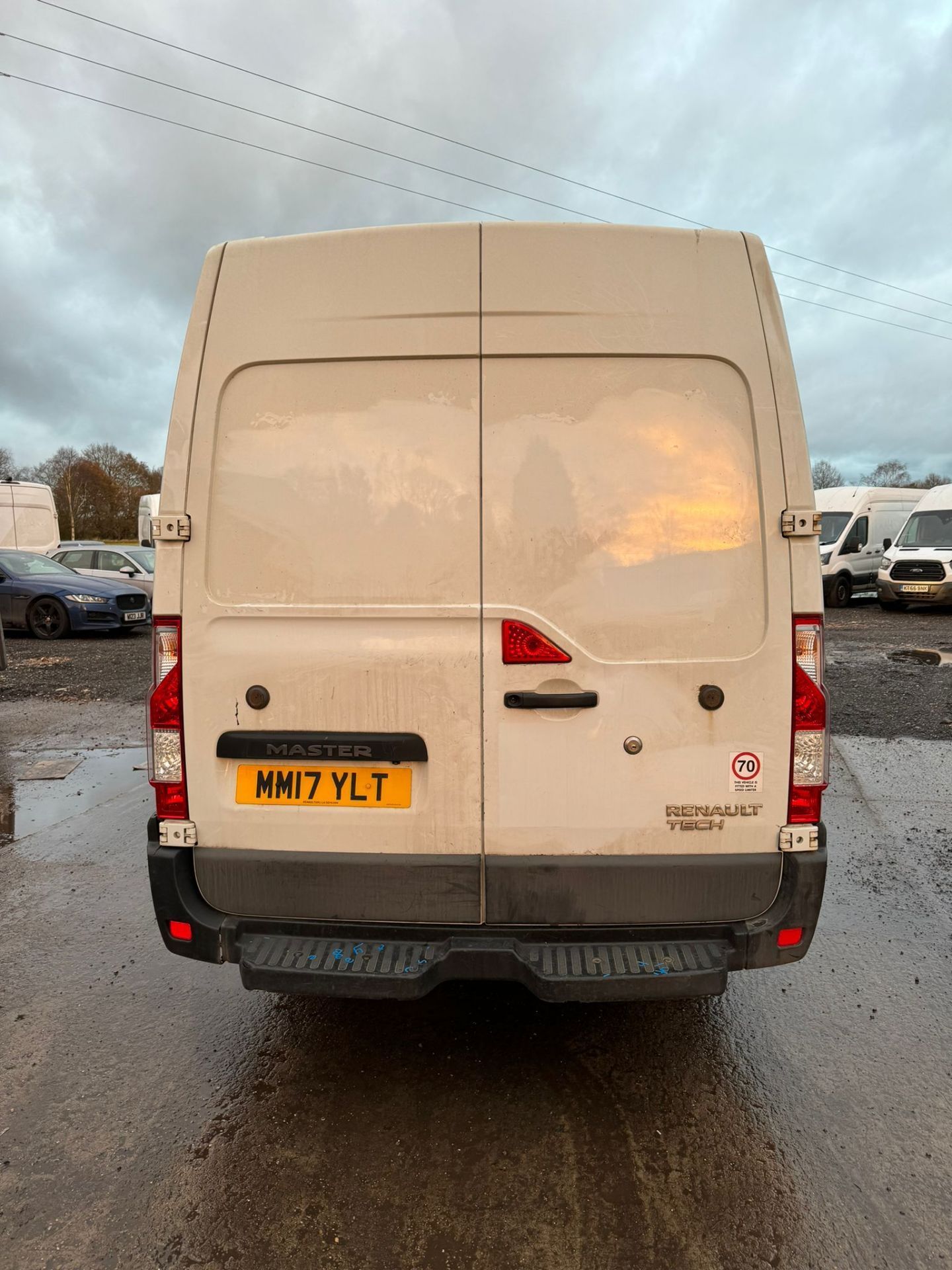 2017 17 RENAULT MASTER XLWB L4 PANEL VAN - 178K MILES - EURO 6 - 1 KEY - Image 6 of 8