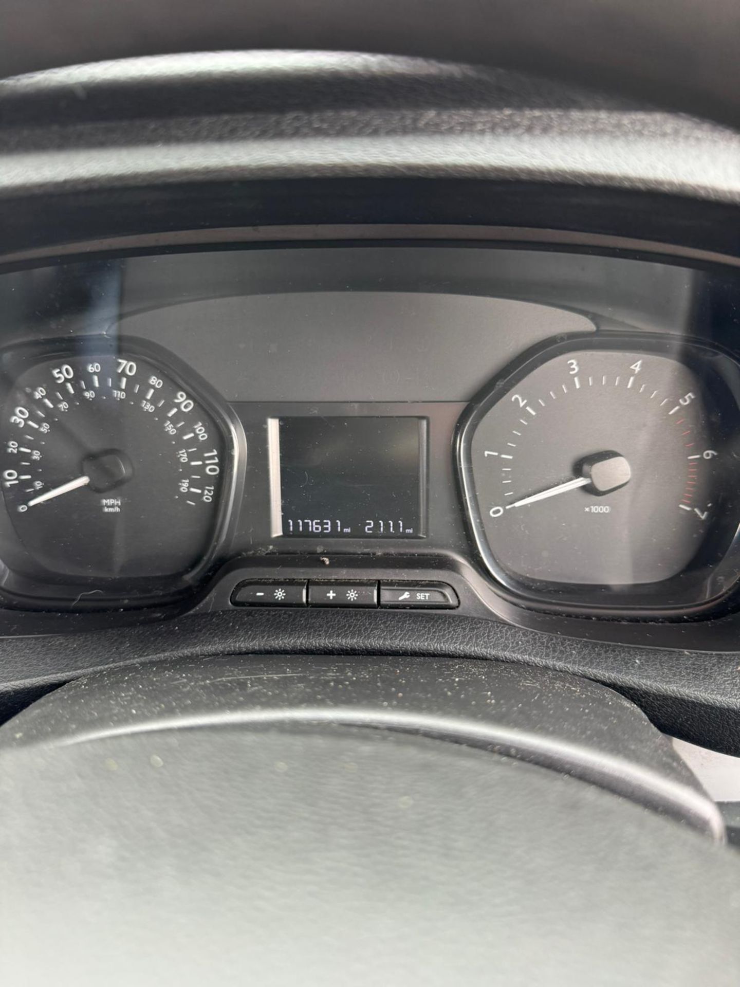 2020 20 VAUXHALL VIVARO PANEL VAN - 117K MILES - AIR CON - FSH. - Image 3 of 9