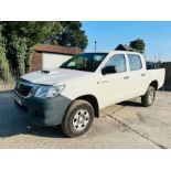 TOYOTA HILUX 2.5L DOUBLE CAB PICK UP *YEAR 2012*