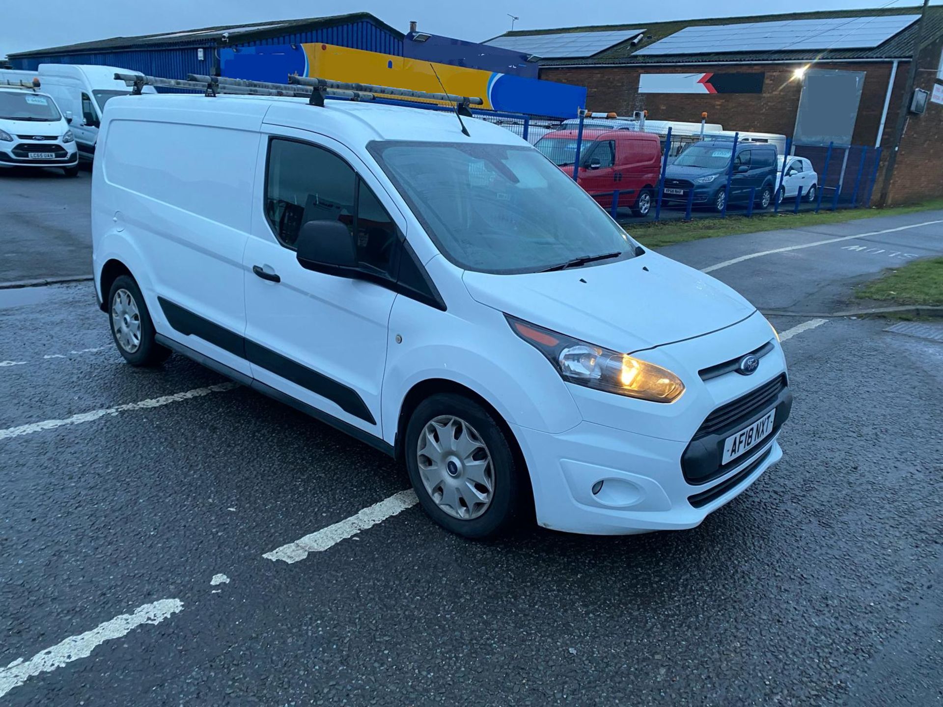 2018 18 FORD TRANSIT CONNECT TREND PAENL VAN - 128K MILES - EURO 6 - 3 SEATS - LWB - ROOF RACK.