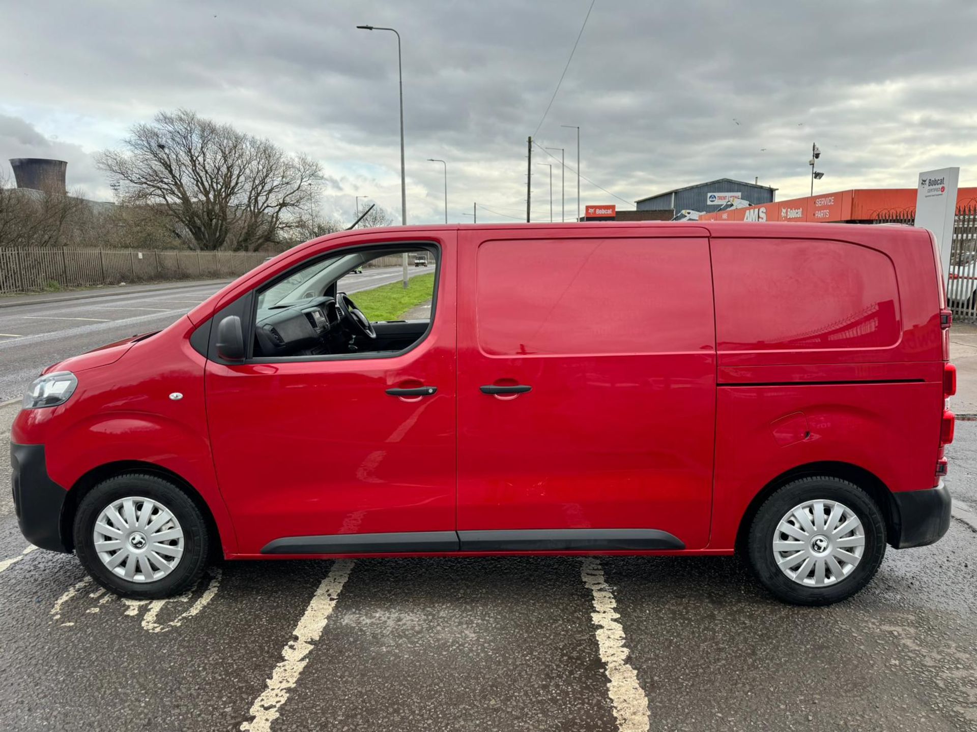 2020 20 VAUXHALL VIVARO PANEL VAN - 117K MILES - AIR CON - FSH. - Image 7 of 9