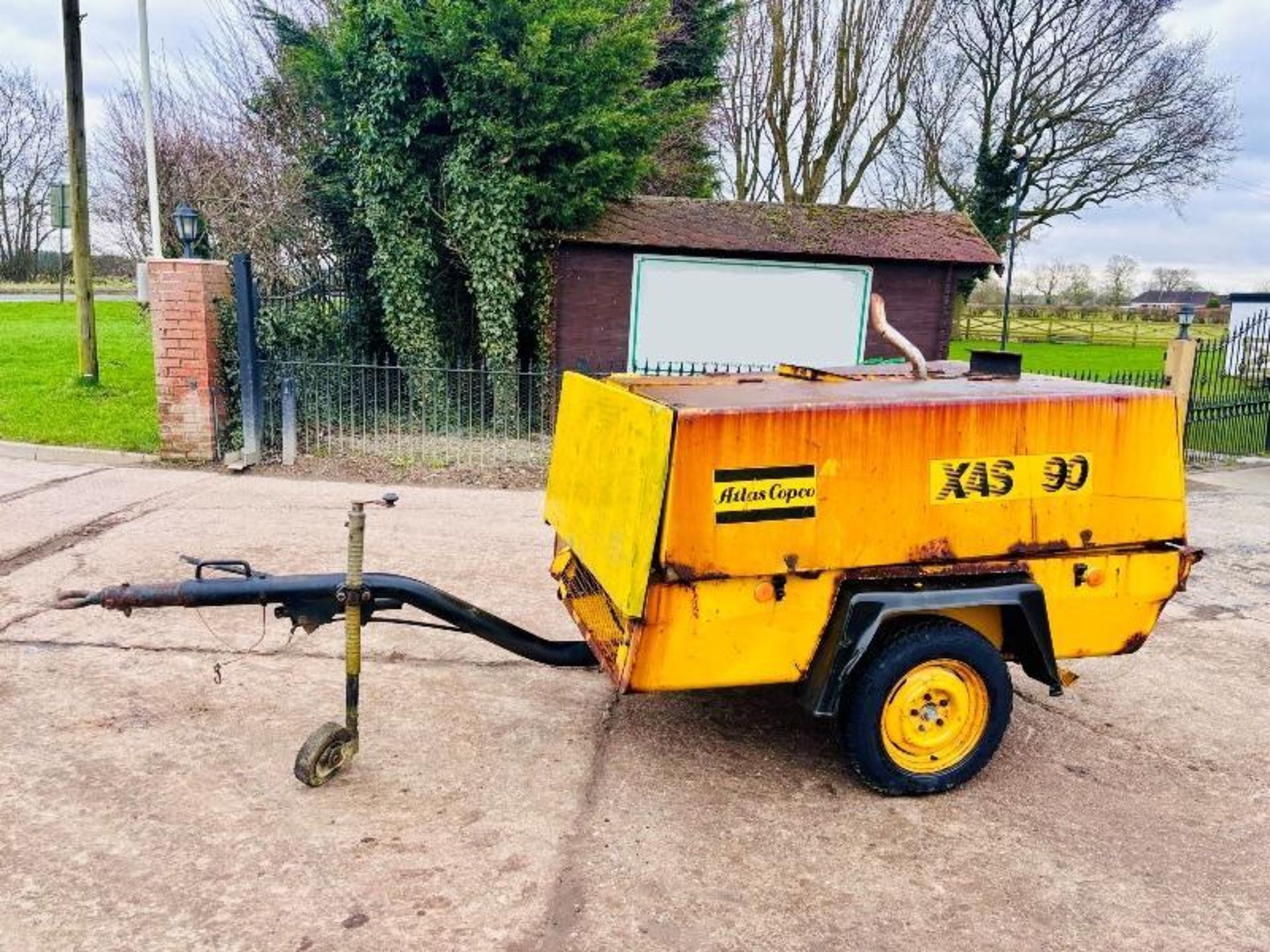 ATLAS COPCO XAS 90 TOWABLE COMPRESSOR C/W DEUTZ ENGINE - Bild 14 aus 16