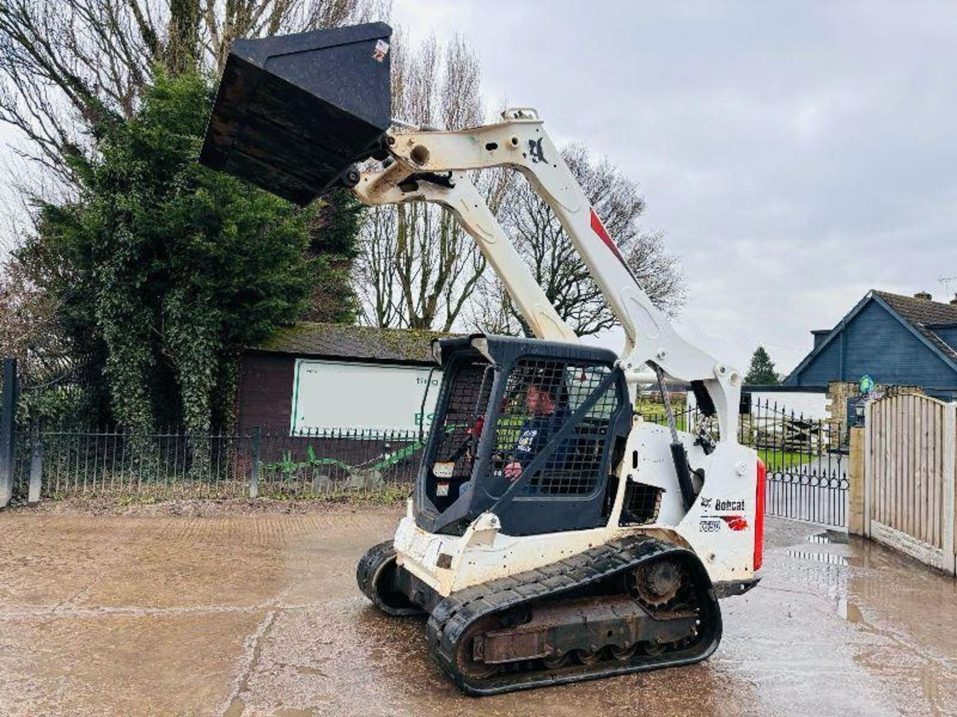 BOBCAT T590 TRACKED SKIDSTEER *YEAR 2019, 3554 HOURS* C/W BUCKET - Bild 2 aus 19