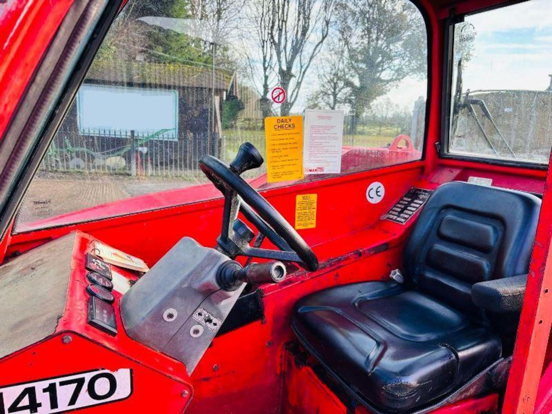 MANITOU SLT415E TELEHANDLER C/W PALLET TINES - Bild 18 aus 19