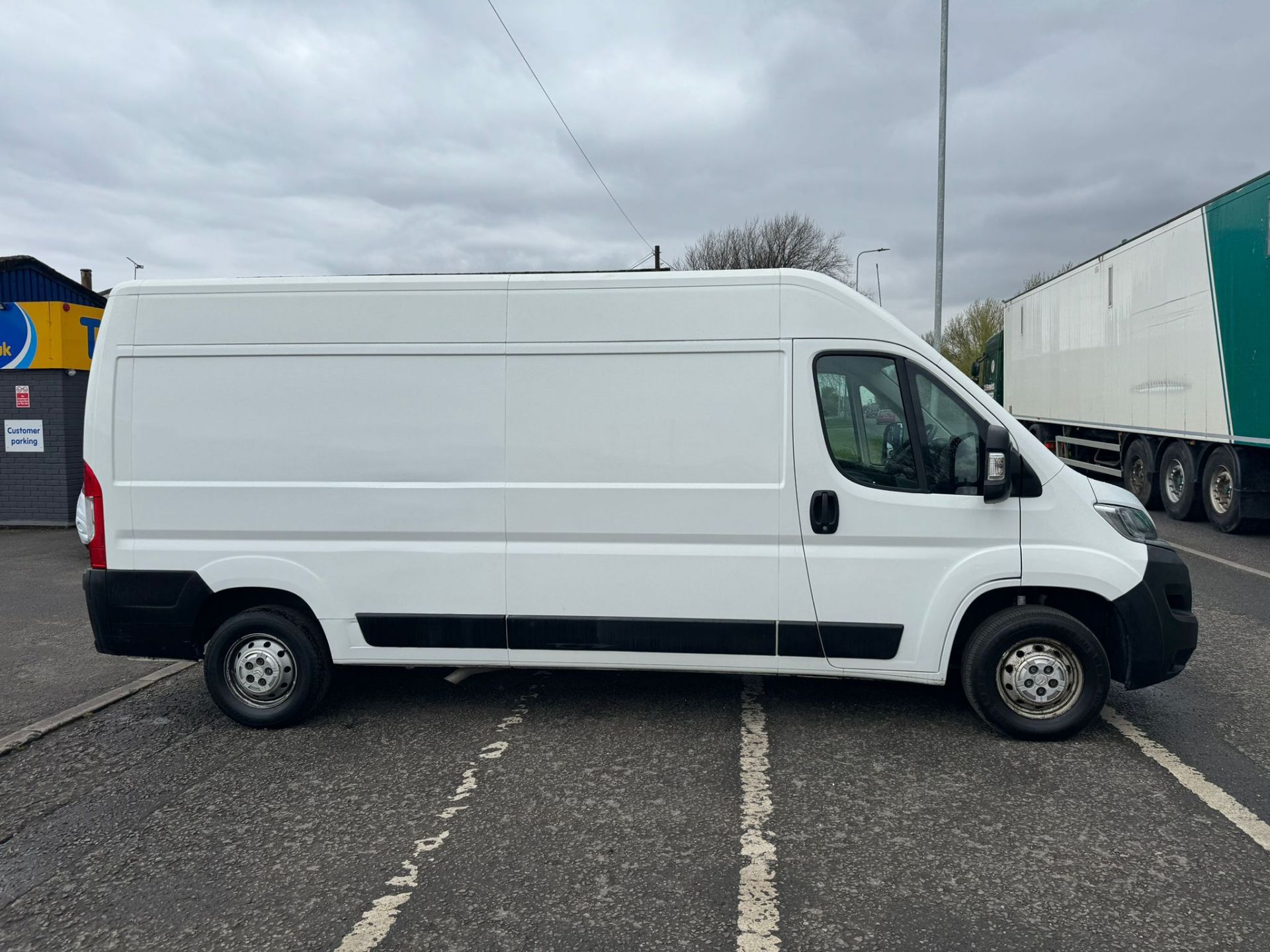 2020 70 CITROEN RELAY L3 H2 PANEL VAN - 56K MILES - PLY LINED - AIR CON. - Image 5 of 12