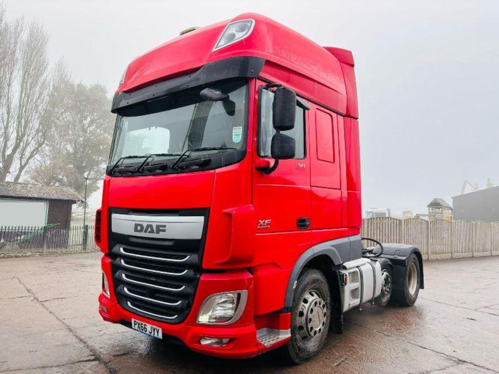 DAF XF510 6X2 TRACTOR UNIT *YEAR 2016* C/W MANUAL GEAR BOX & TIPPING GEAR