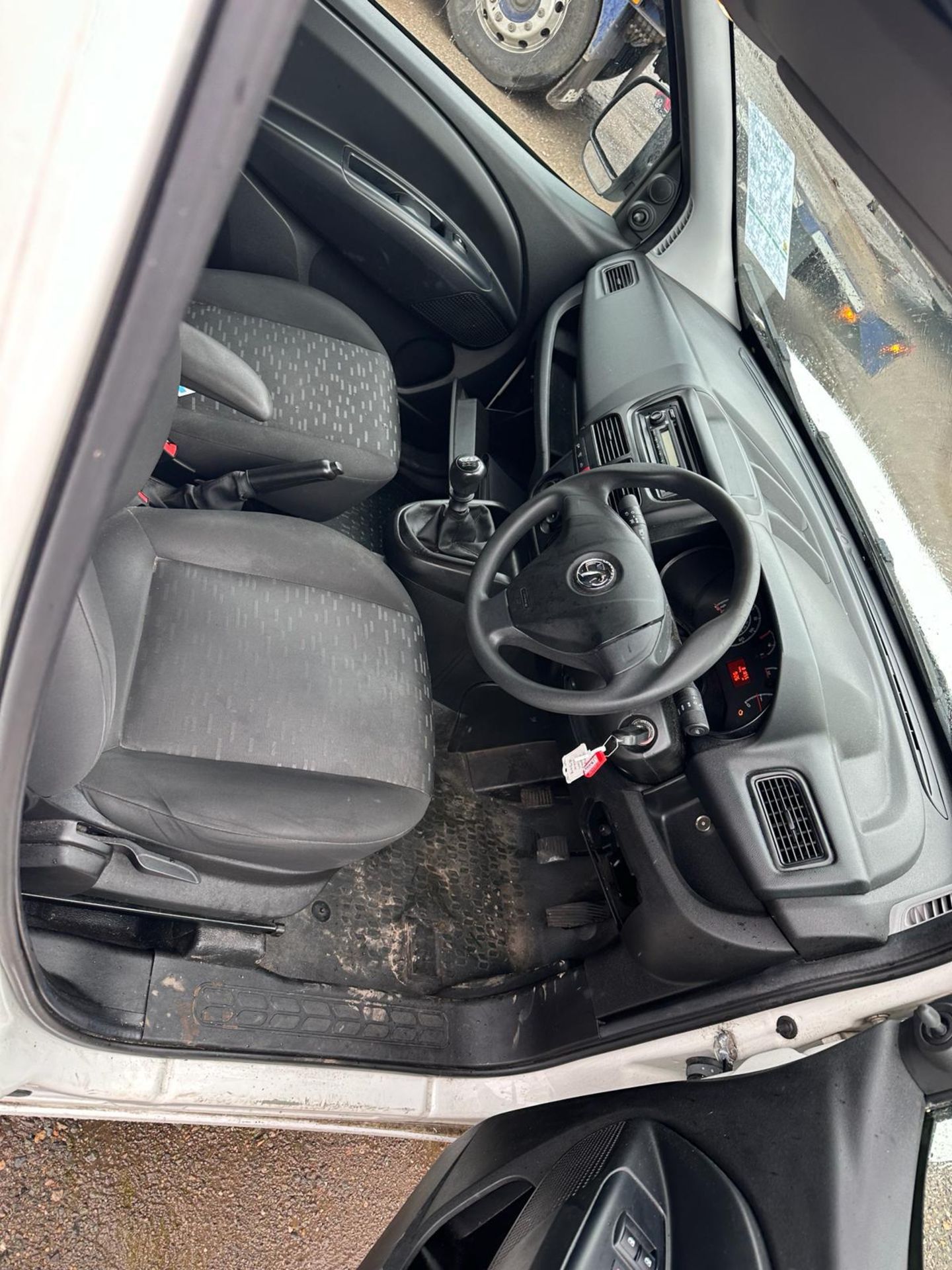 2018 68 VAUXHALL COMBO LWB PANEL VAN - 82K MILES - 1.6 6 SPEED - LWB - EURO 6 - PLY LINED - Image 7 of 7