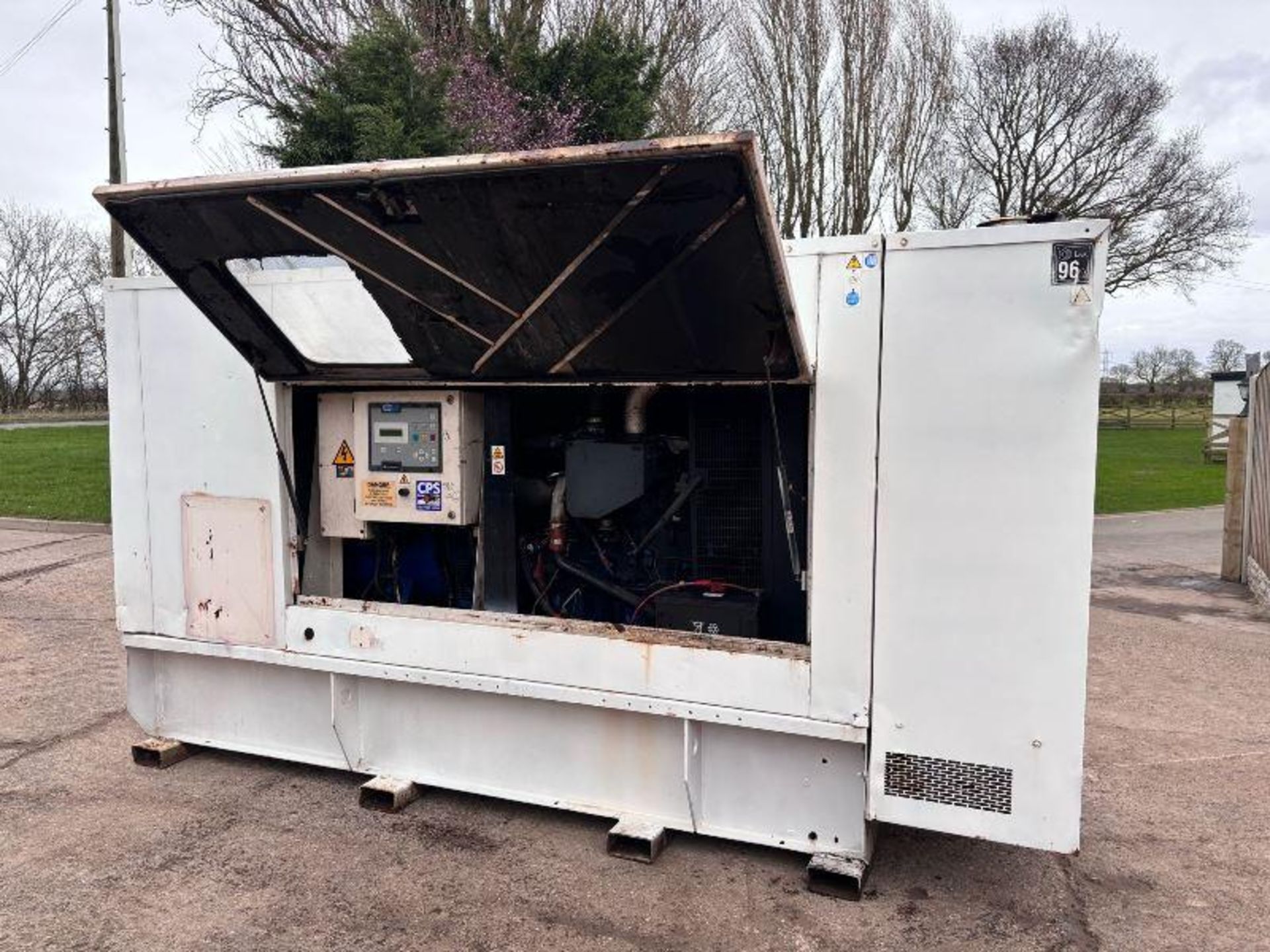 FG WILSON P150P1 150KVA GENERATOR C/W PERKINS ENGINE - Bild 4 aus 15