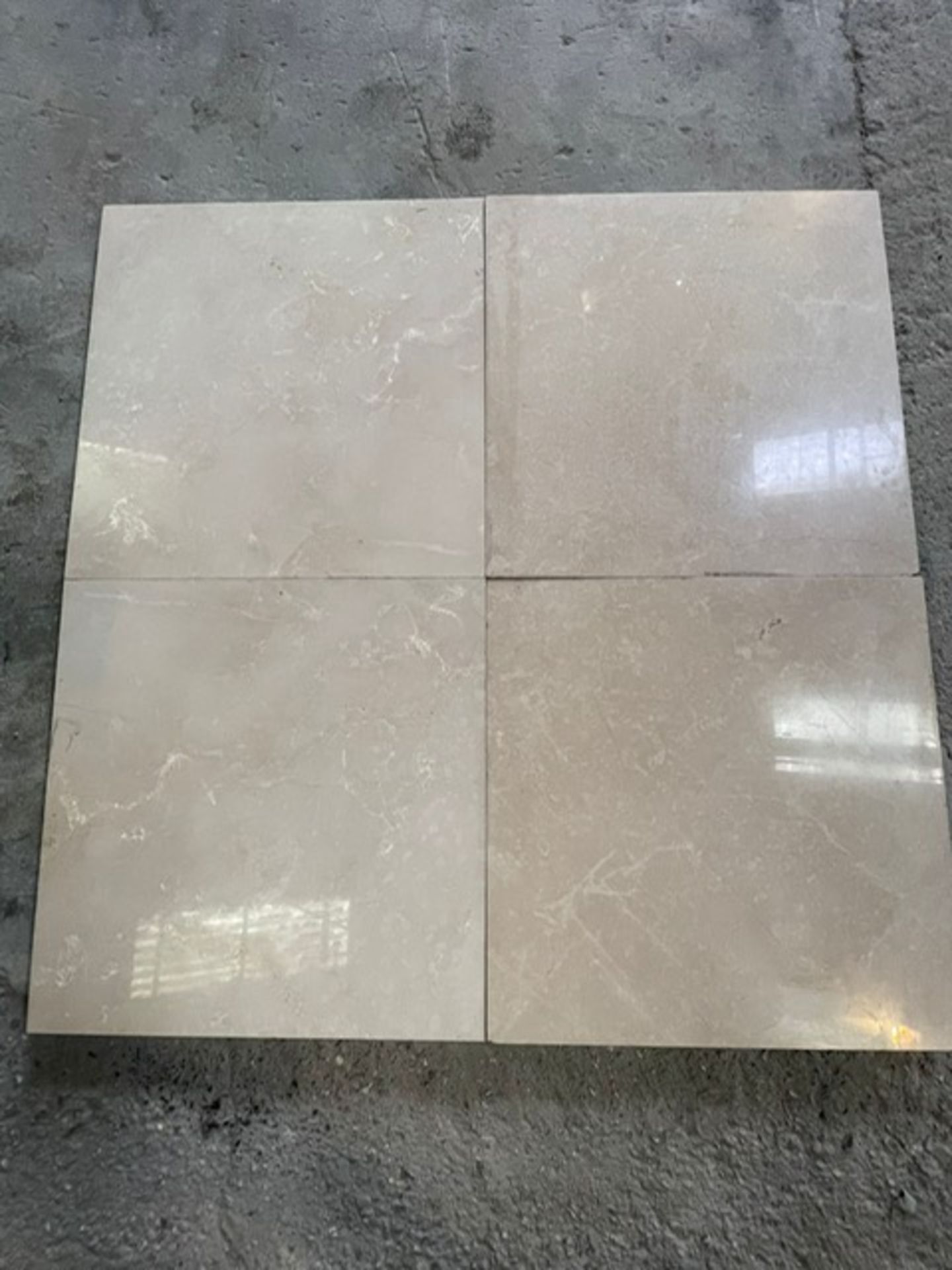 NATURAL QUARRIED MARBLE STONE TILES - Image 5 of 5