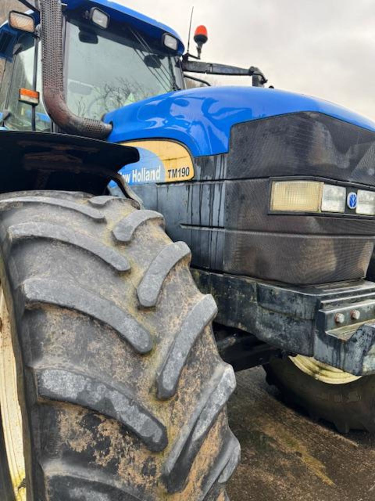 2003 NEW HOLLAND TM190 TRACTOR