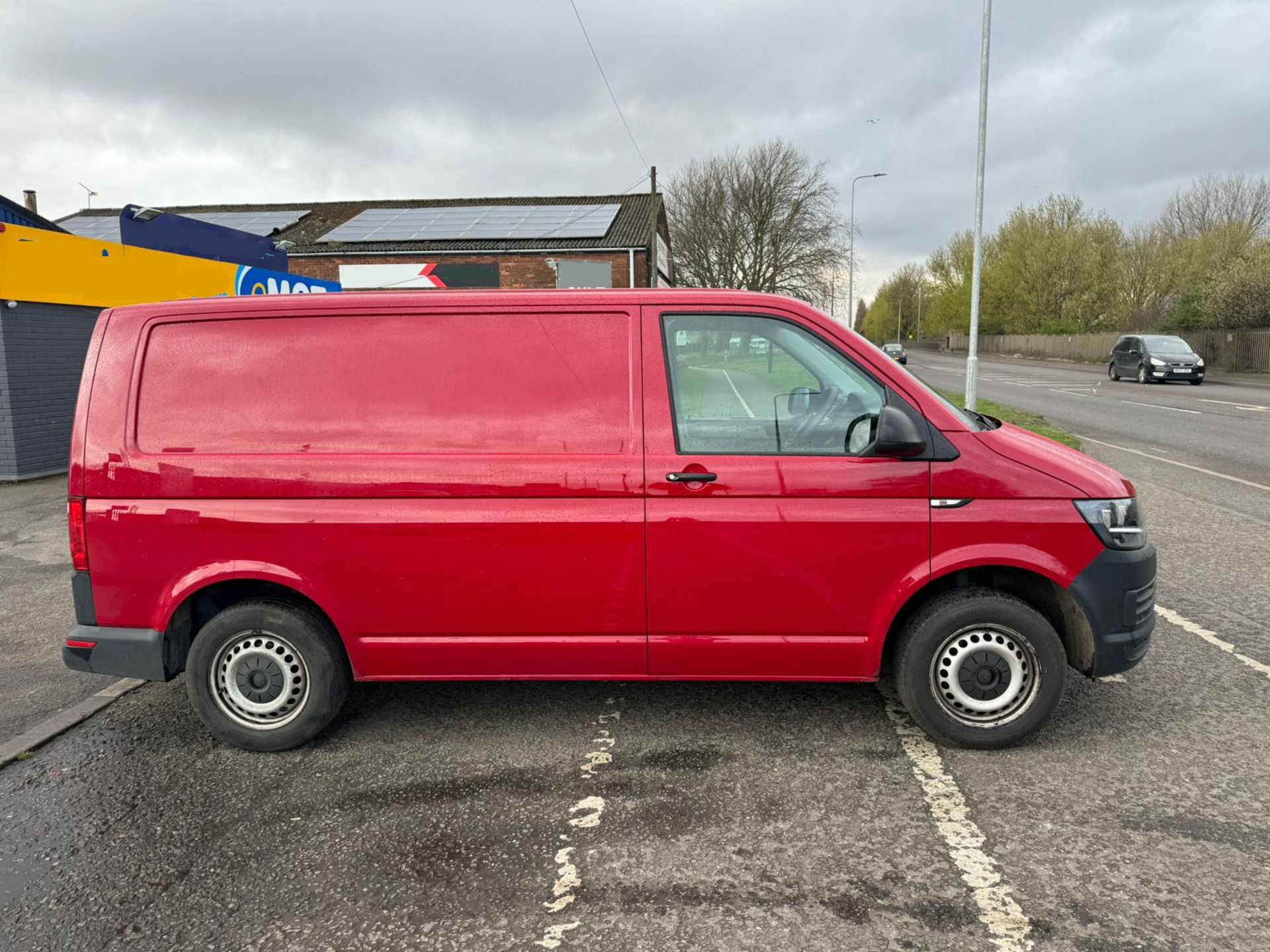 2019 69 VOLKSWAGEN TRANSPORTER T28 STARTLINE TDI - 61K MILES - AIR CON - Bild 4 aus 12