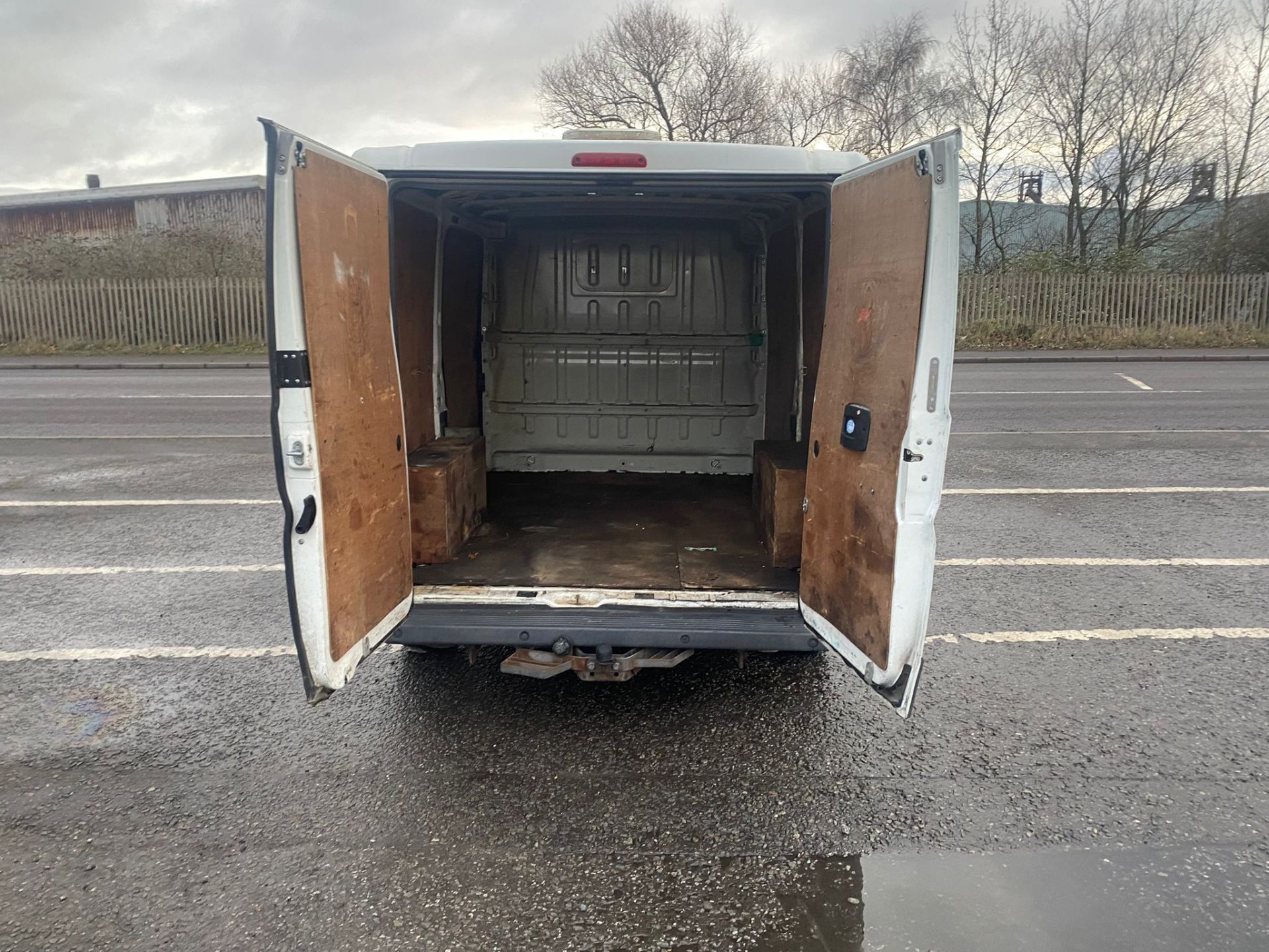 2015 65 Peugeot boxer panel van - 129k miles - tow bar - ply lined - Bild 9 aus 10