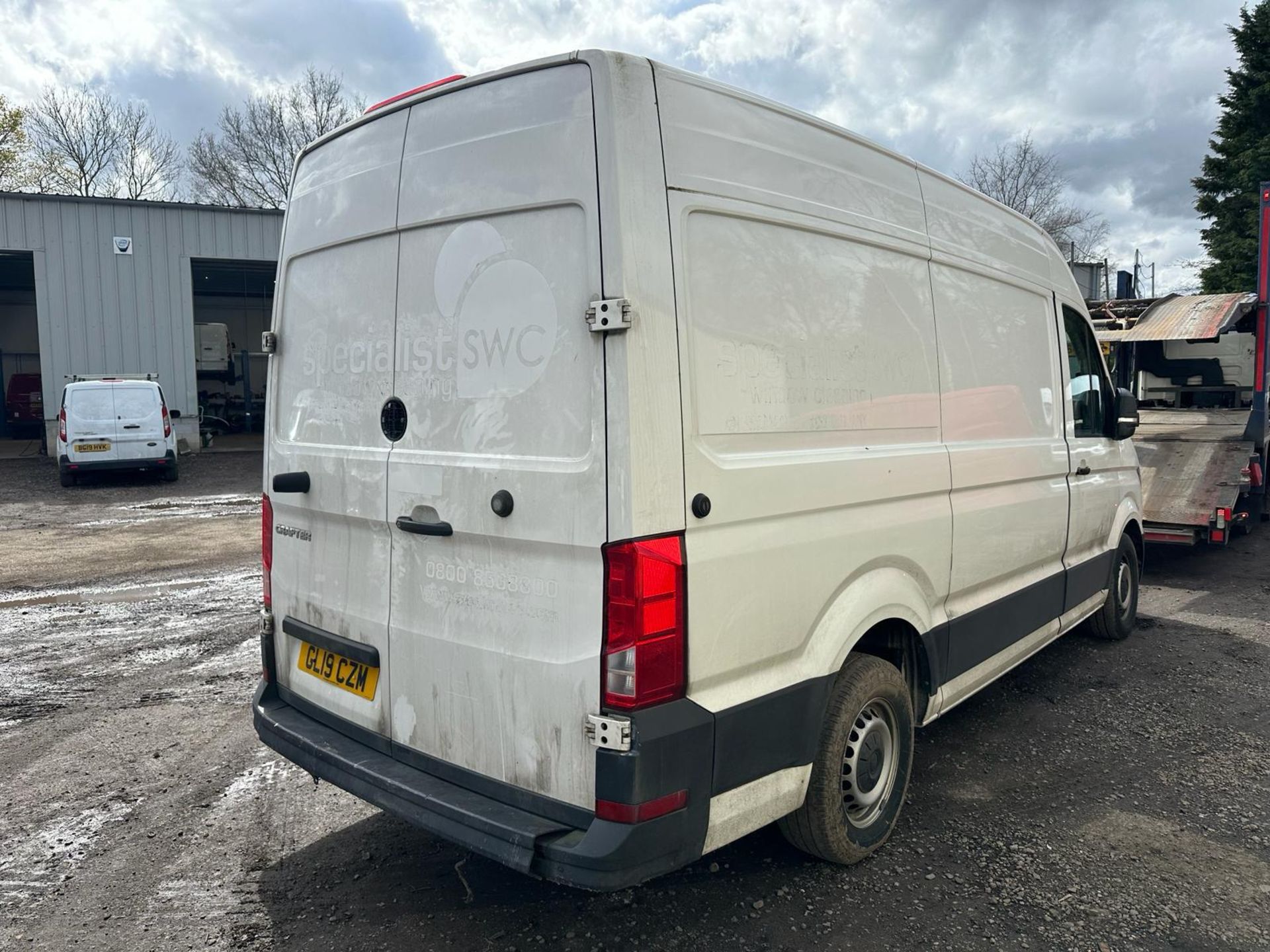 2019 19 VOLKSWAGEN CRAFTER TRENDLINE PANEL VAN - 101K MILES - AIR CON - CRUISE CONTROL - MWB - Image 5 of 7