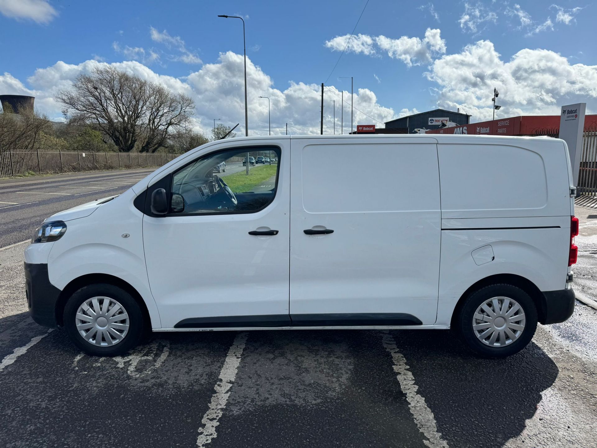 2016 66 CITROEN DISPATCH 1000 BLUEHDI X PANEL VAN - 81K MILES - EURO 6 - 1 KEY - Image 12 of 12