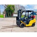 HYUNDAI 25L-9A CONTAINER SPEC FORKLIFT *YEAR 2017, 4463 HOURS* C/W PALLET TINES