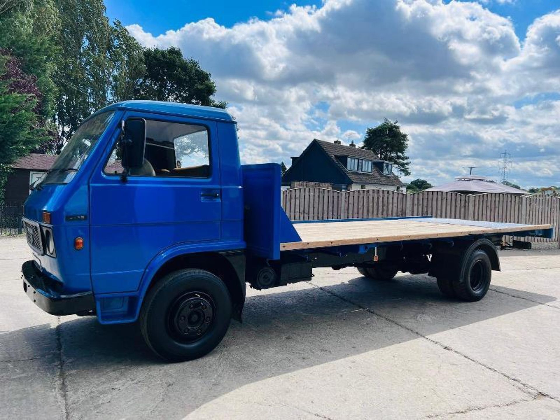 MAN 9.136 4X2 FLAT BED LORRY *2 OWNERS FROM NEW*. - Image 3 of 18