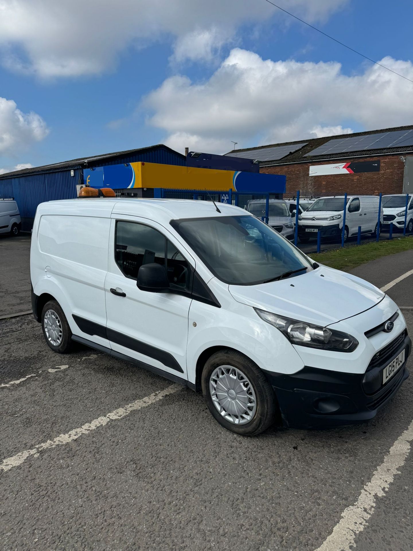 2015 15 FORD TRANSIT CONNECT PANEL VAN - 86K MILES - AIR CON - EX WATER BOARD