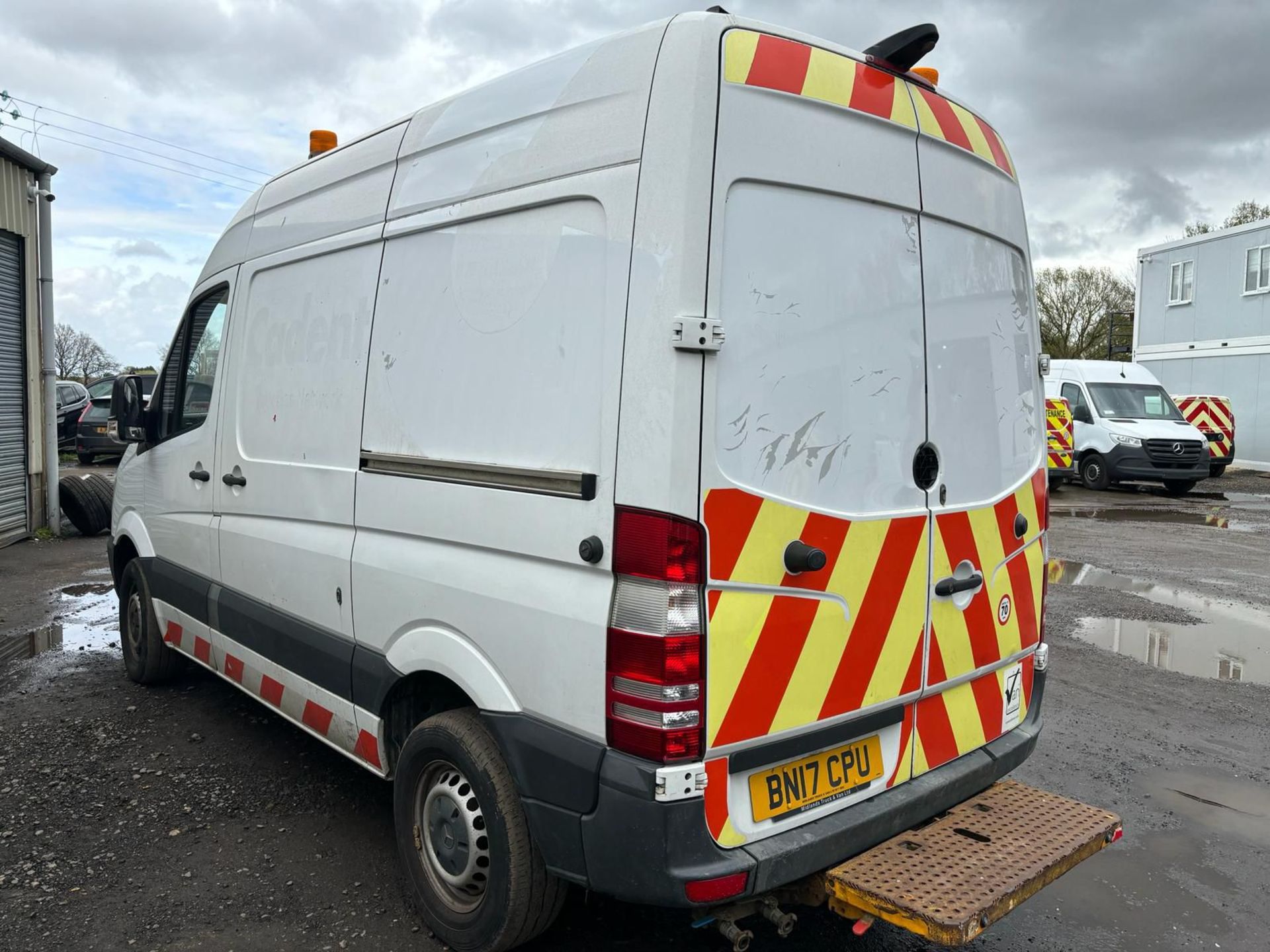 2017 17 MERCEDES SPRINTER PANEL VAN - 83K MILES - EURO 6 - EX CADENT GAS  - Image 4 of 9