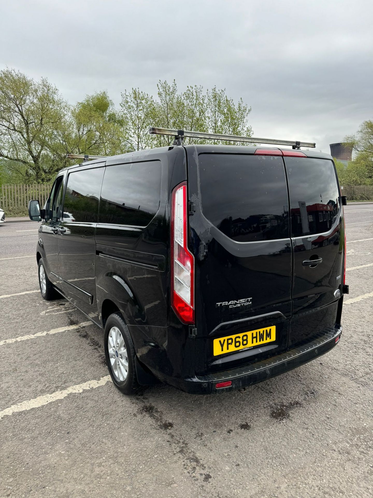 2018 68 FORD TRANSIT CUSTOM LIMITED PANEL VAN - 114K MILES - EURO 6 - AIR CON -  ALLOY WHEELS  - Image 5 of 12