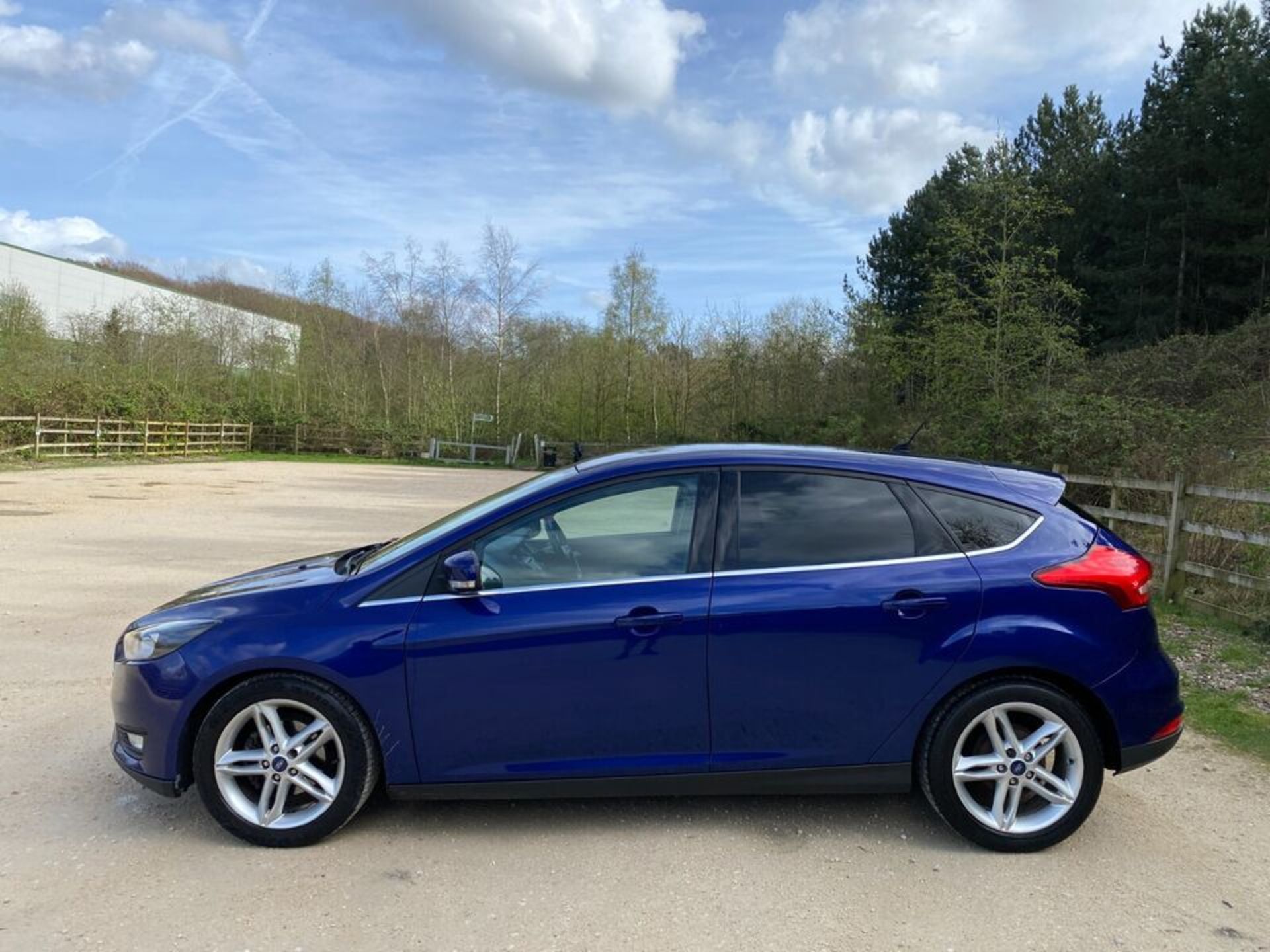 2015 FORD FOCUS ZETEC 1.0T ECOBOOST ULEZ - 136K MILES - Image 7 of 15