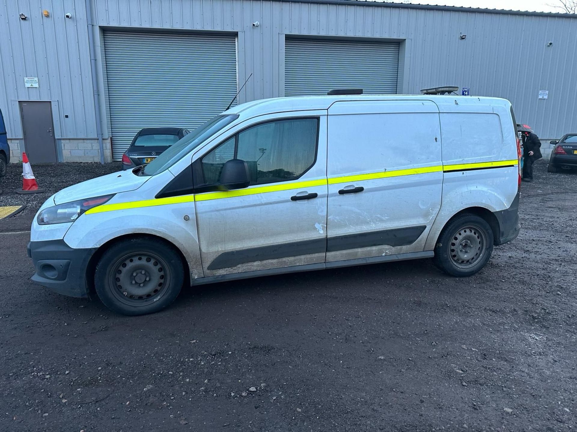 2016 66 FORD TRANSIT CONNECT LWB PANEL VAN - 123K MILES - AIR CON - Image 6 of 10