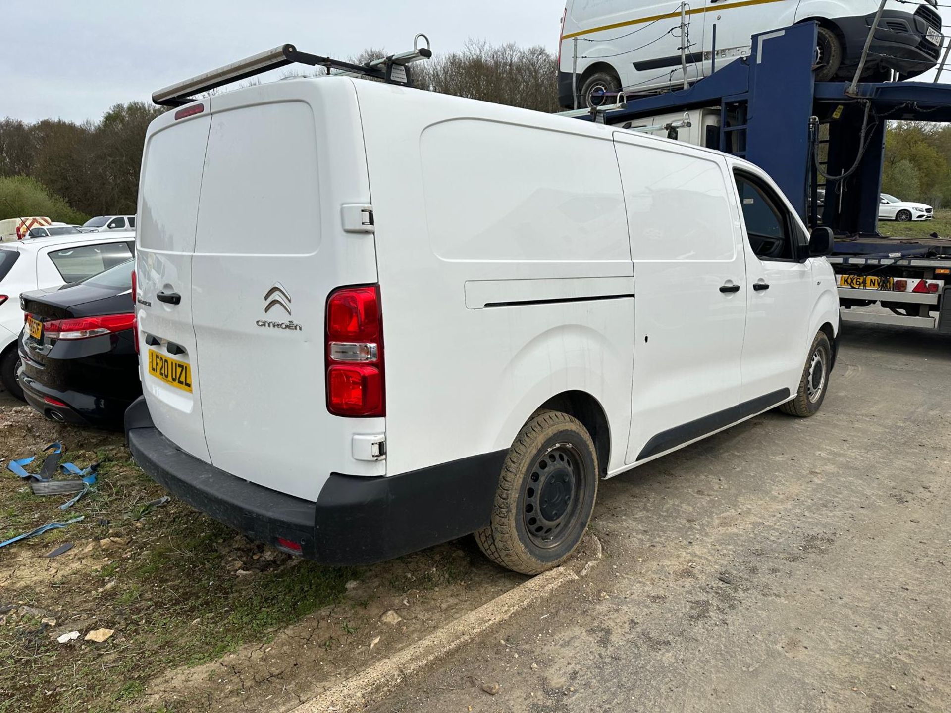 2020 20 CITROEN DISPATCH PANEL VAN - 2.0 6 SPEED - 111K MILES - AIR CON - PLY LINED - EURO 6  - Image 5 of 10