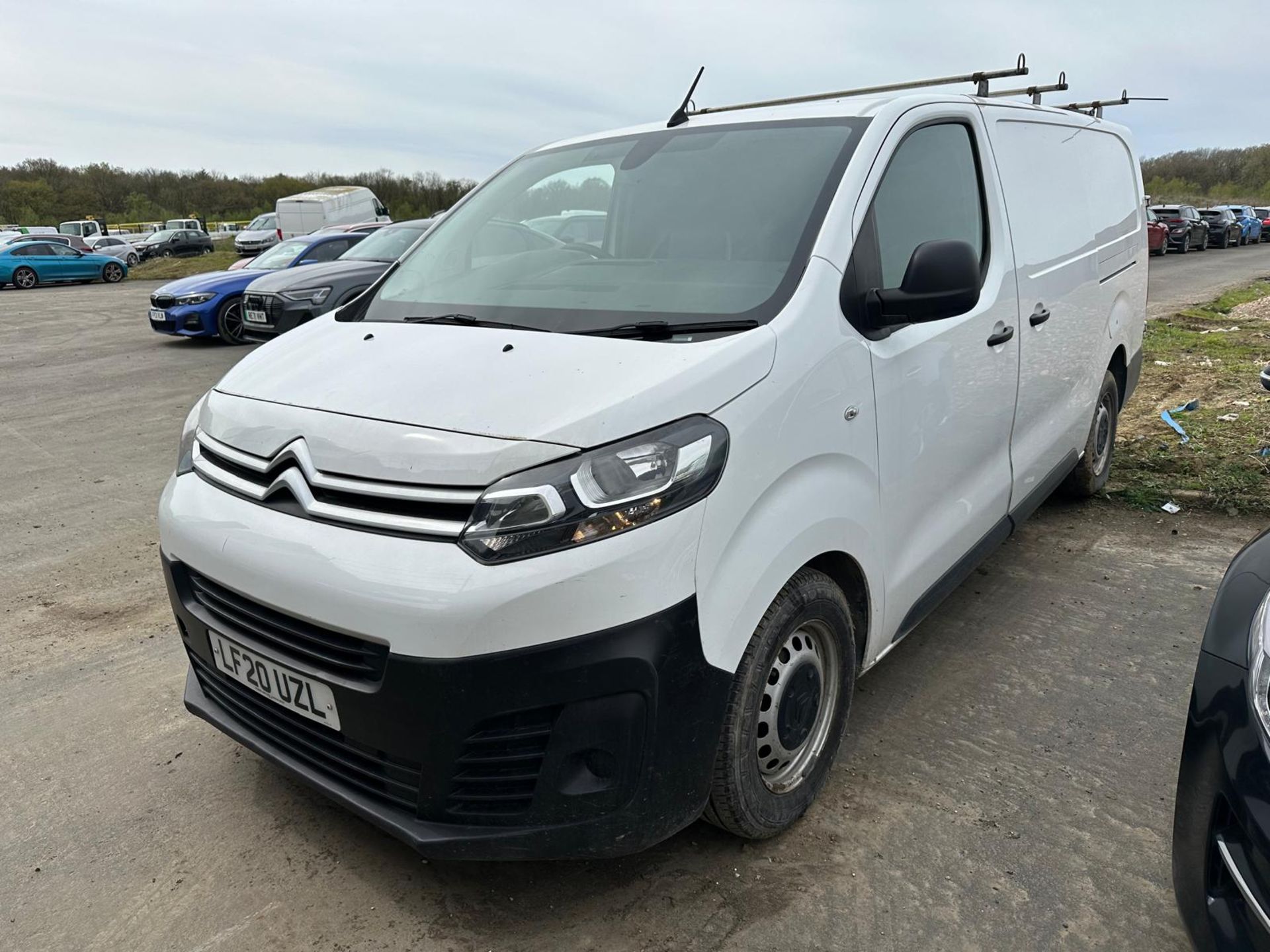 2020 20 CITROEN DISPATCH PANEL VAN - 2.0 6 SPEED - 111K MILES - AIR CON - PLY LINED - EURO 6  - Image 8 of 10
