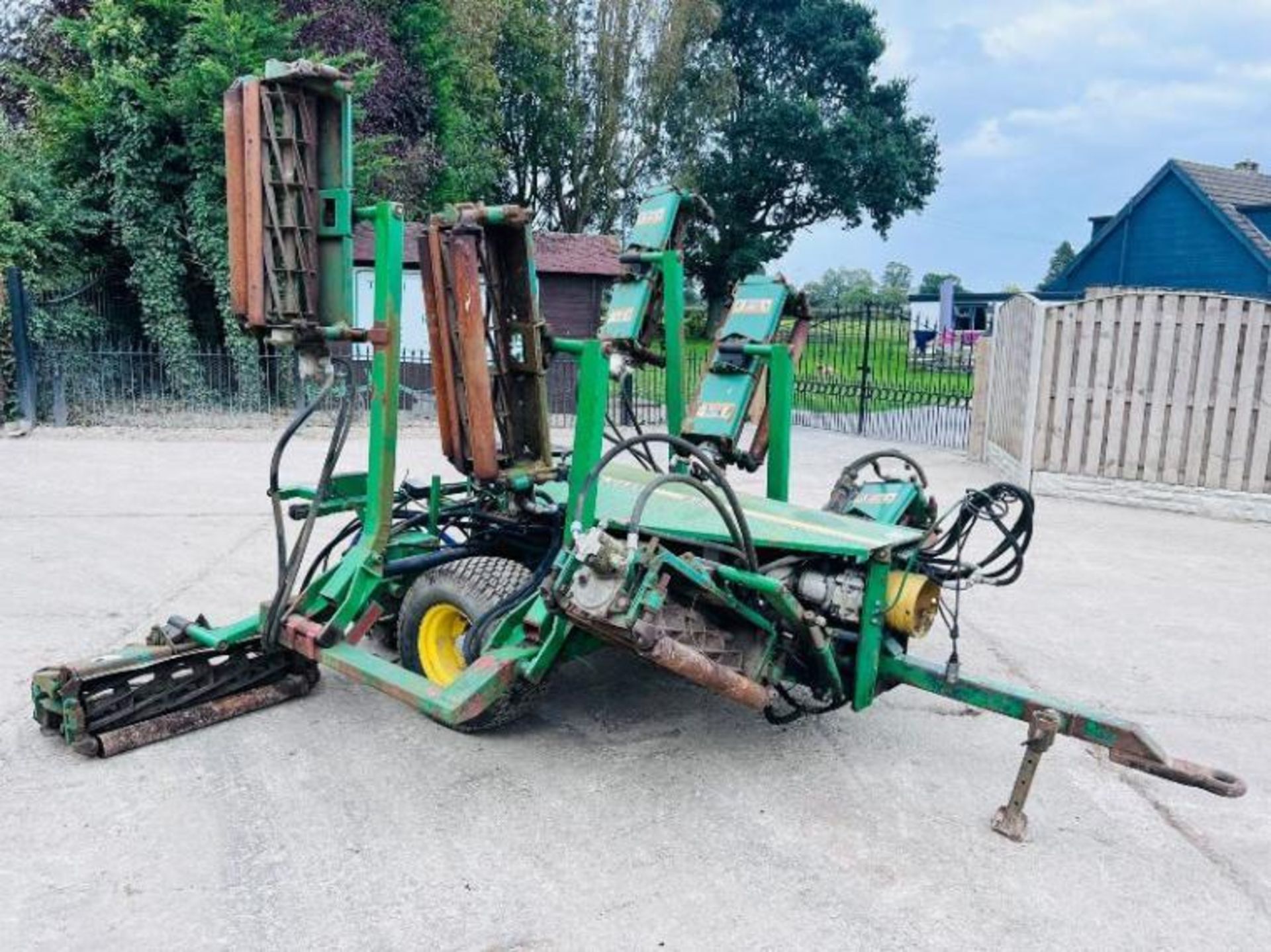 JOHN DEERE 365 9 GANG REEL MOWER