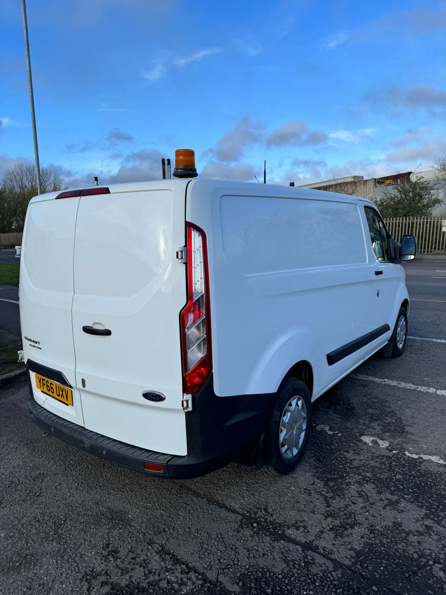 2016 66 FORD TRANSIT CUSTOM PANEL VAN - 95,868 MILES - EX CADENT GAS - Image 3 of 10