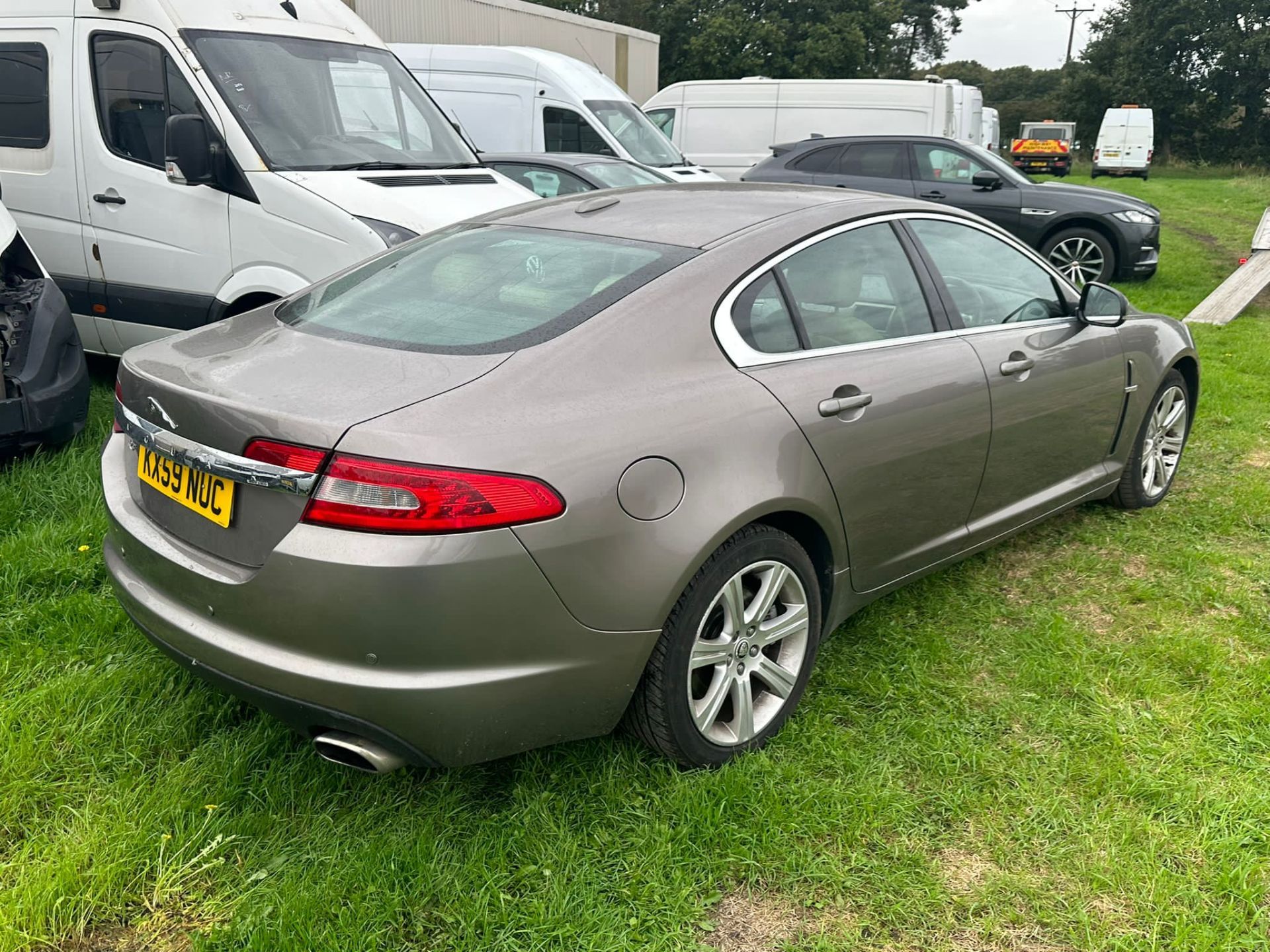 2009 59 JAGUAR XF 3.0 TDV6 SALOON - 129,687 MILES - AUTOMATIC - NON RUNNER - Bild 6 aus 8