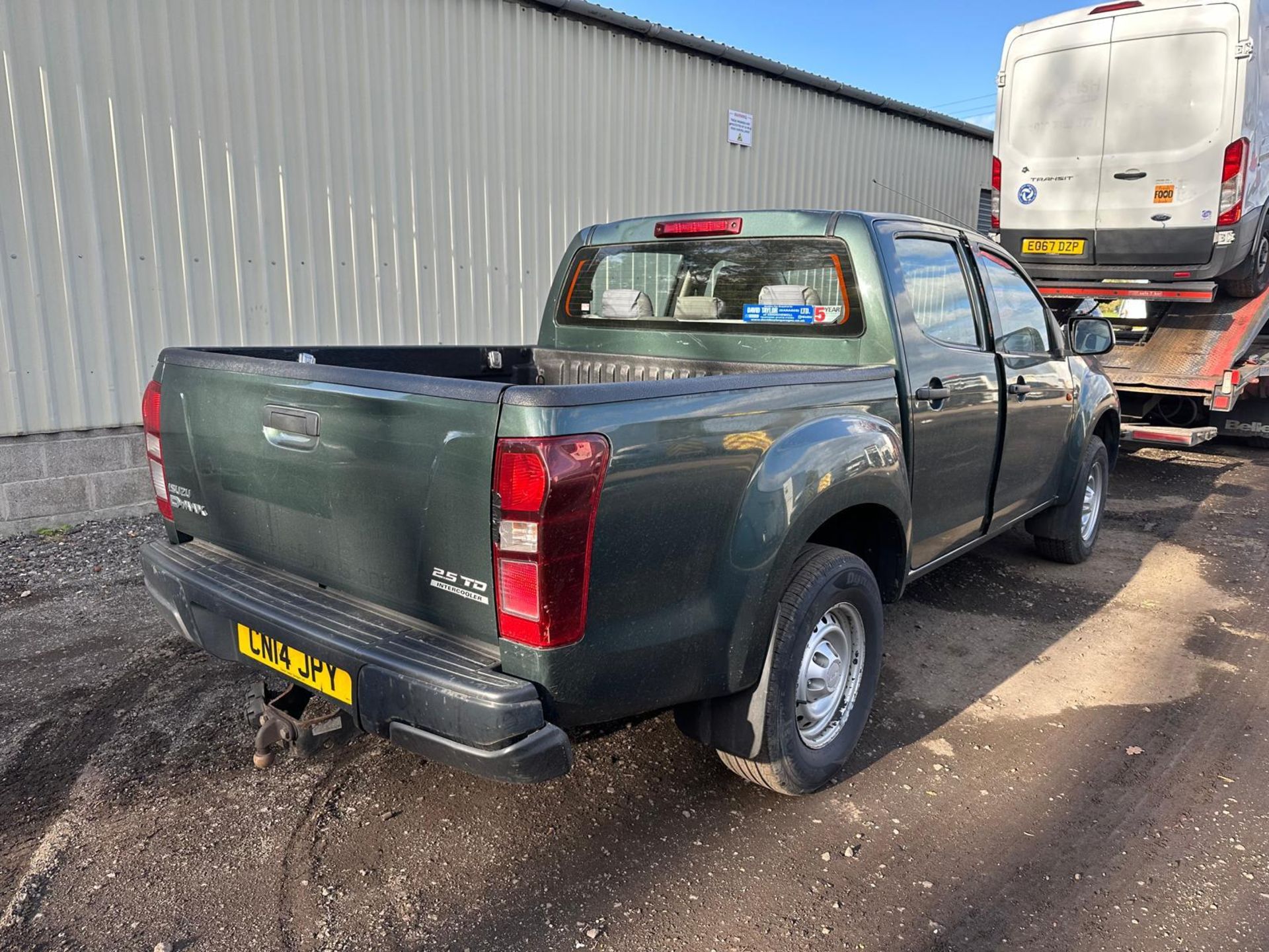 2014 14 ISUZU D MAX PICK UP - 69K MILES - 4X4 - 1 KEY - Image 6 of 11