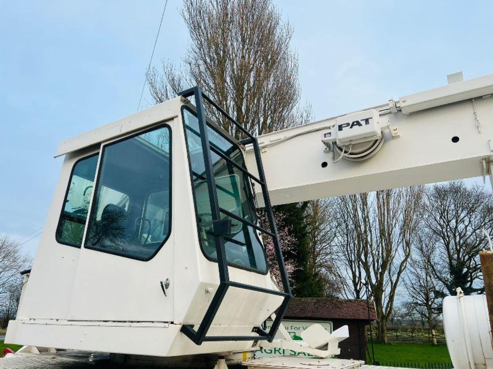 GROVES COLES 315M MKII 4X4 ROUGH TERRAIN 18M CRANE C/W DOUBLE PUSH OUT BOOM - Image 16 of 18