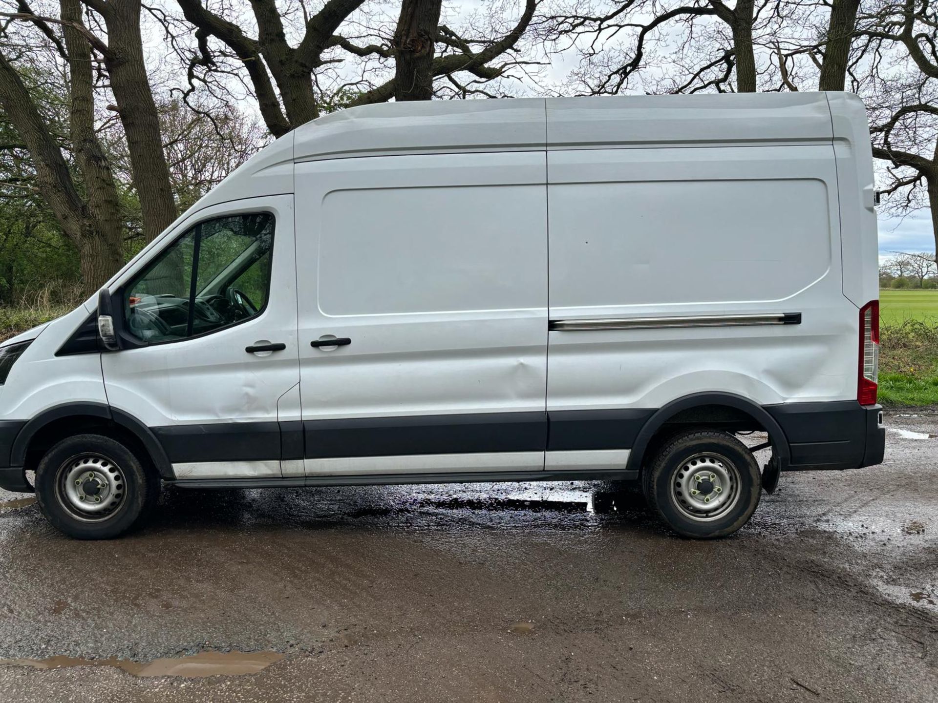 2019 19 FORD TRANSIT PANEL VAN - 33K MILES - EURO 6 - 1 KEY - Image 5 of 9