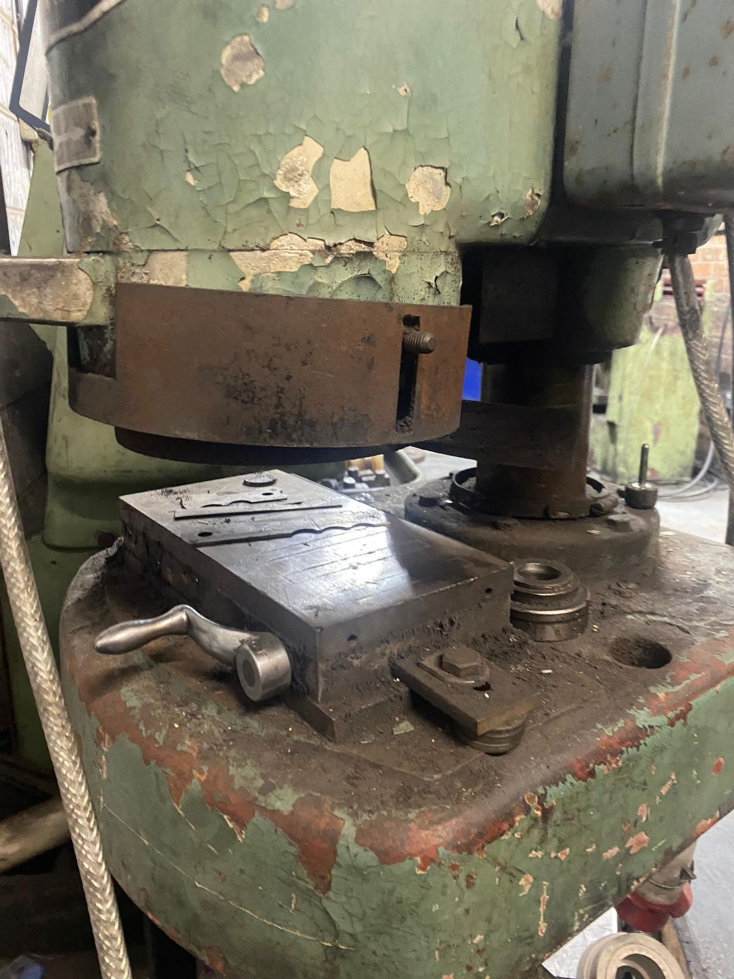 VALVE SHIM GRINDING MACHINE - SINGLE PHASE - MAGNETIC BED - WORKS AS IT SHOULD - Bild 2 aus 2