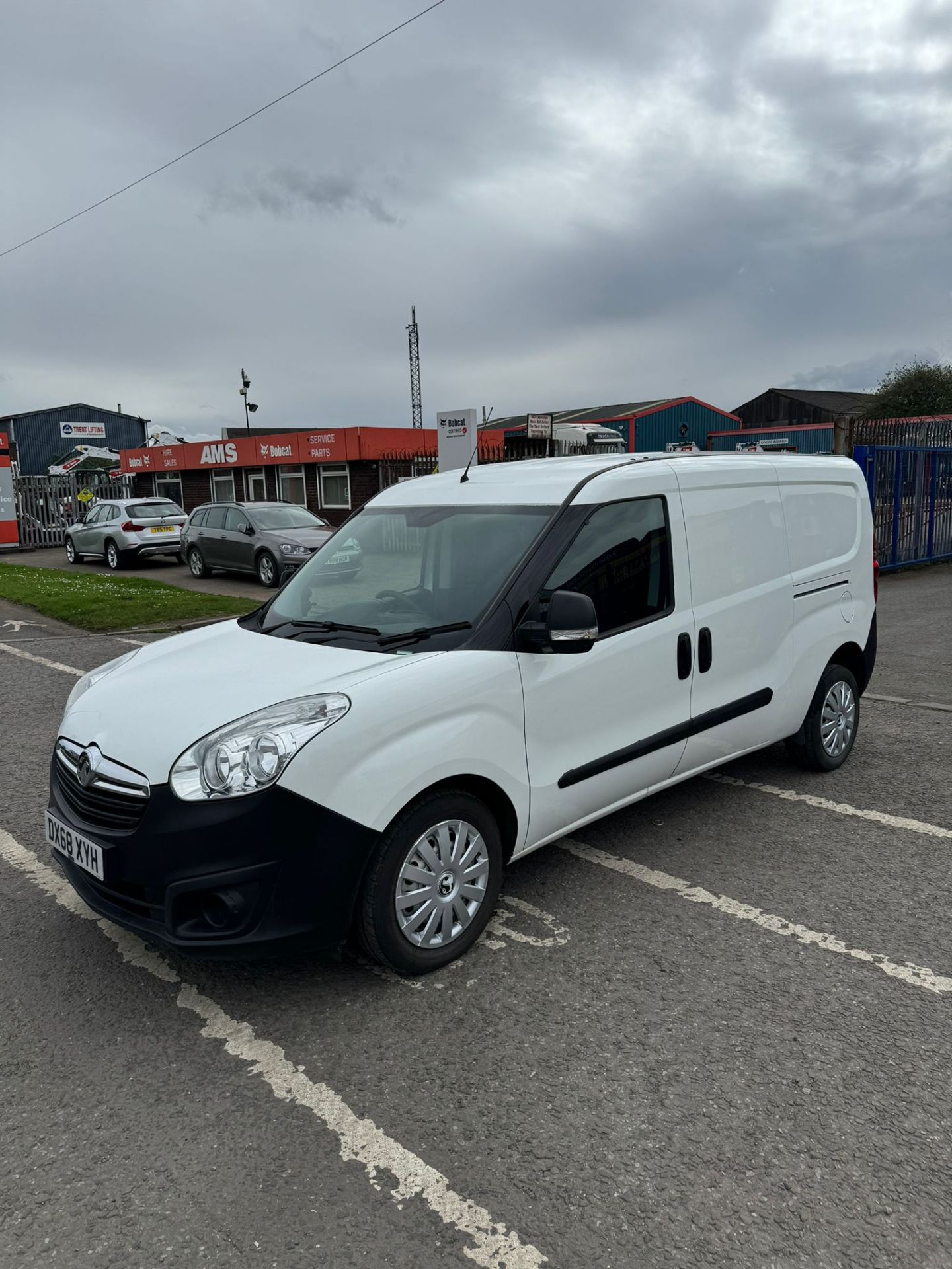 2018 68 VAUXHALL COMBO LWB PANEL VAN - 82K MILES - 1.6 6 SPEED - LWB - EURO 6 - PLY LINED