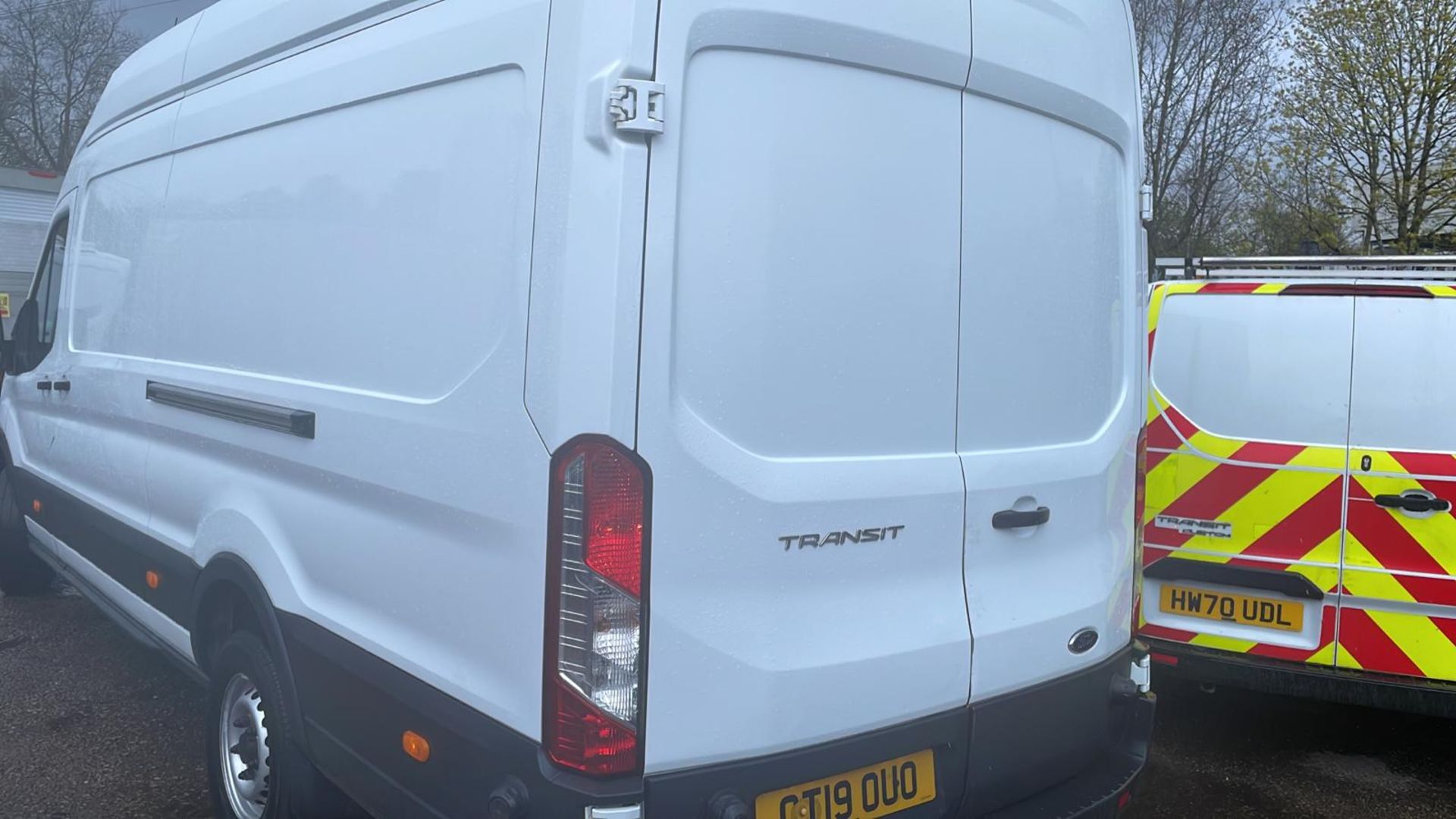 2019 FORD TRANSIT 350 XLWB (JUMBO) VAN - OVER 4 METERS INSIDE REAR - 42.078 MILES - Image 12 of 12