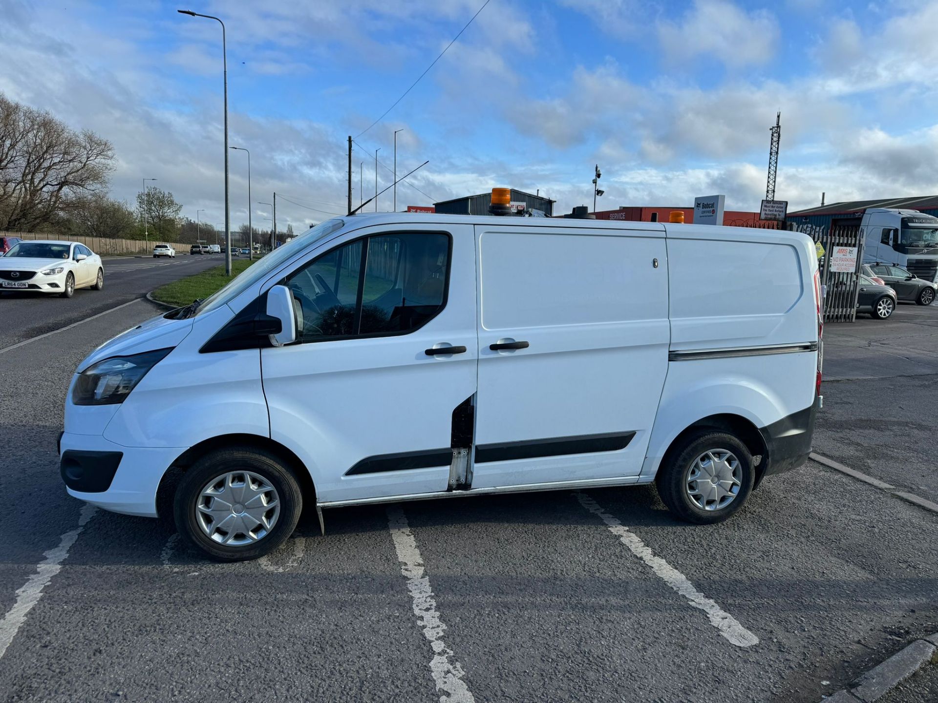 2016 66 FORD TRANSIT CUSTOM PANEL VAN - 95,868 MILES - EX CADENT GAS - Image 9 of 10