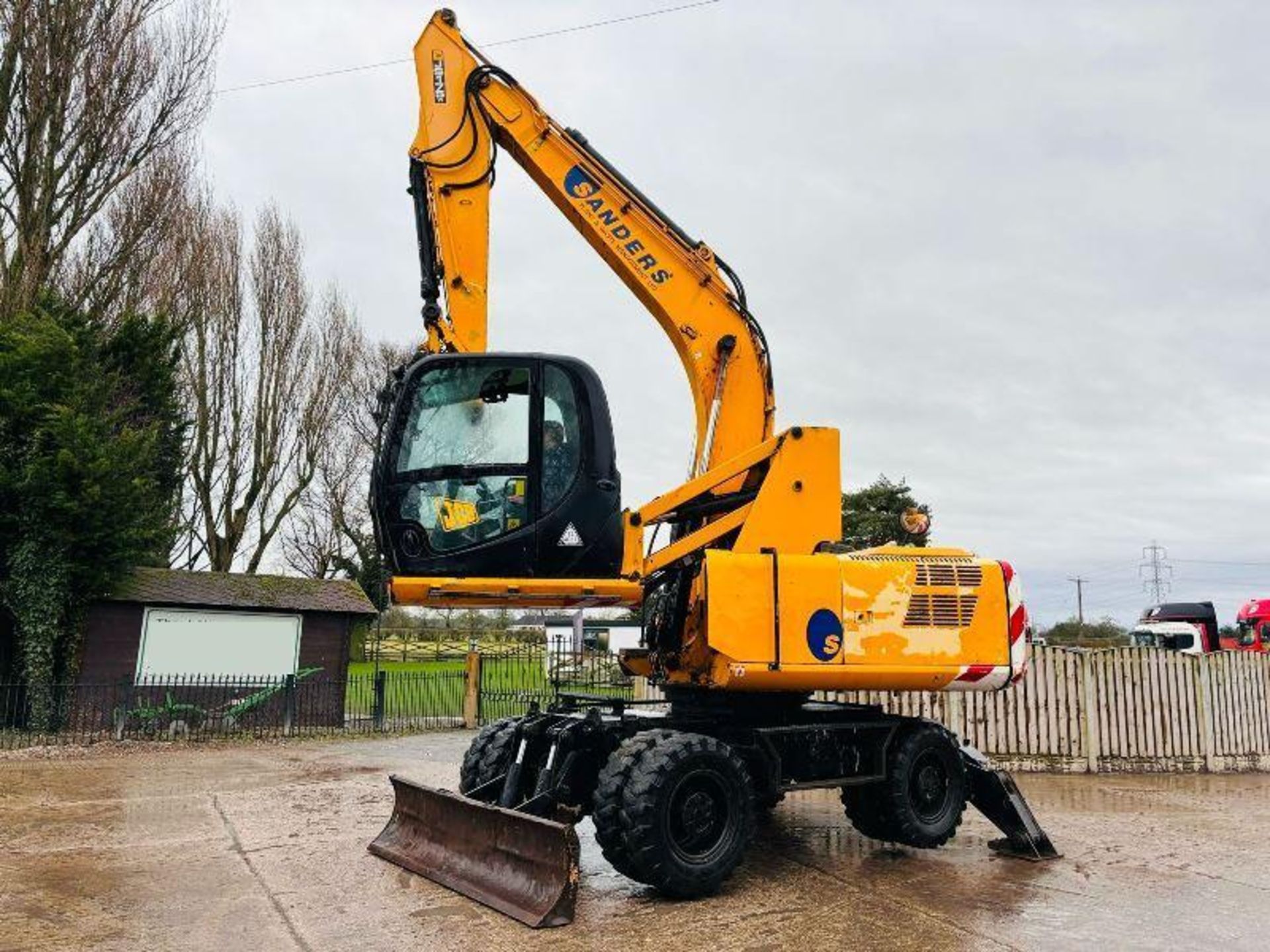 JCB JS175W WHEELED EXCAVATOR *YEAR 2012* C/W FRONT BLADE - Bild 5 aus 19