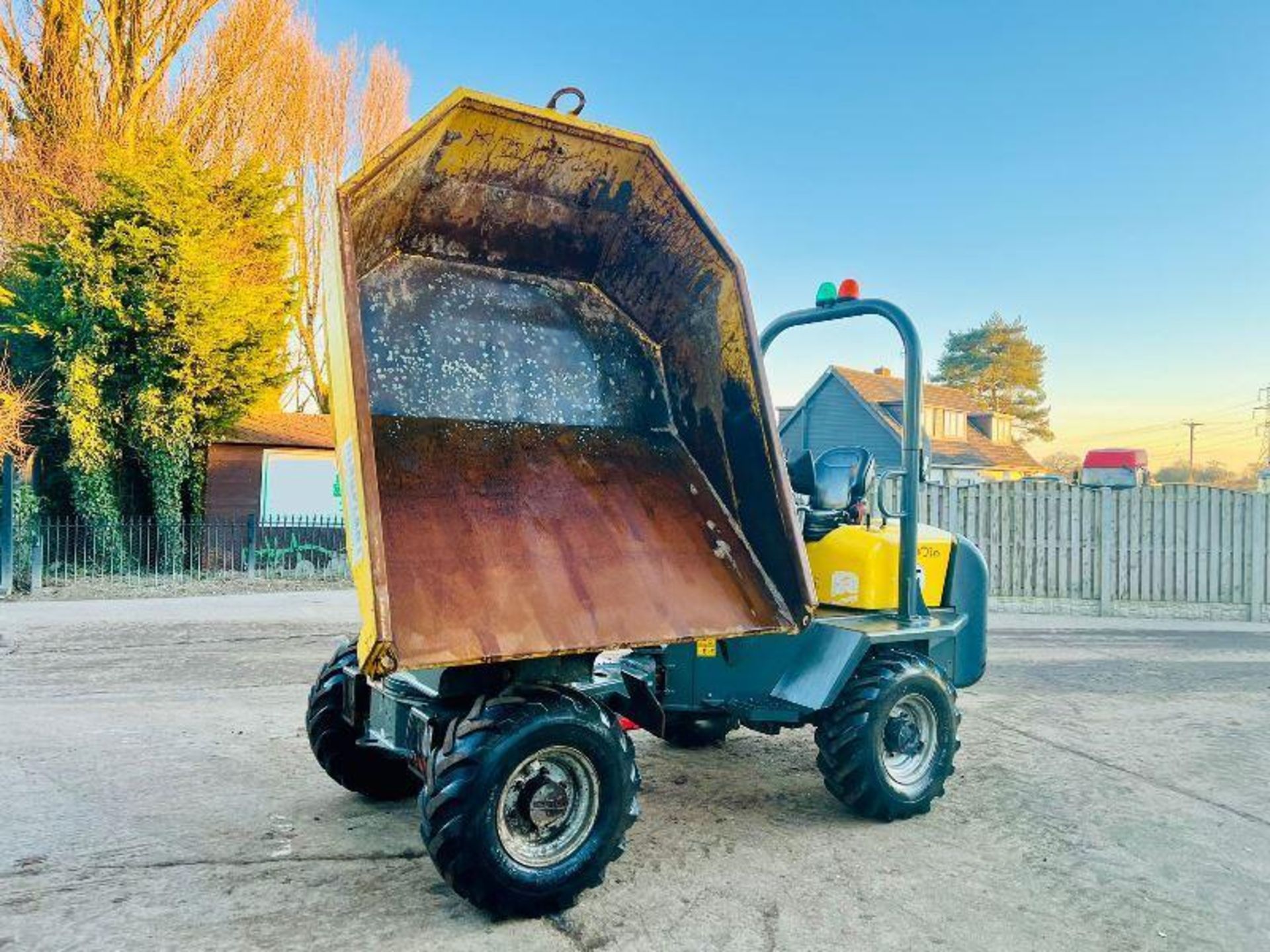 WACKER NEUSON 3001S 4WD SWIVEL TIP DUMPER *YEAR 2012, 1809 HOURS* - Bild 14 aus 16