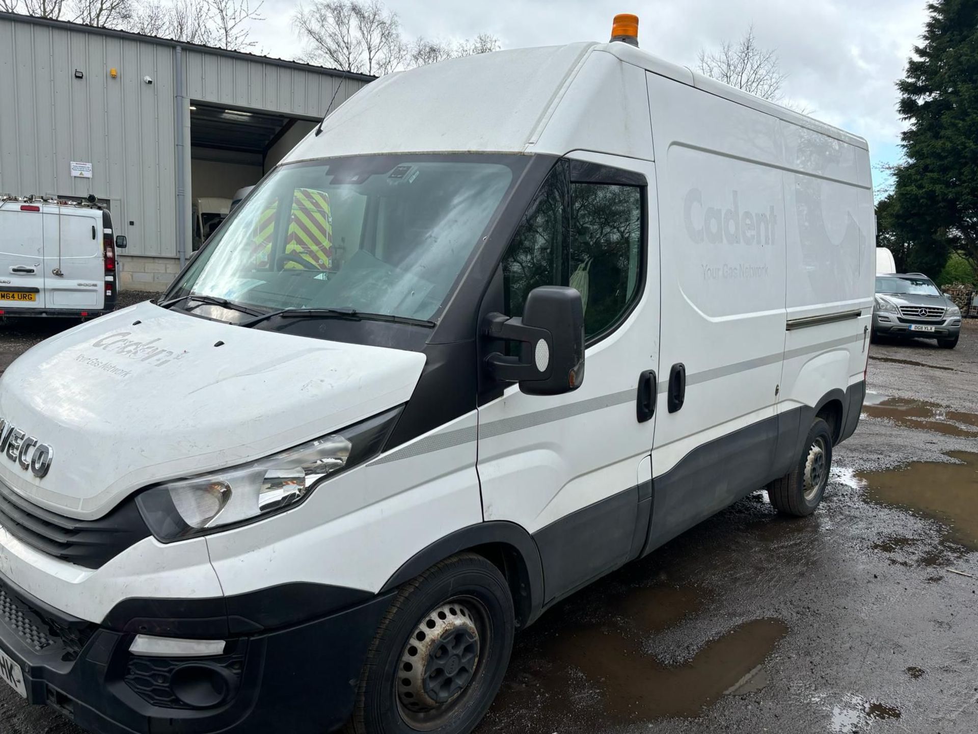 2018 18 IVECO DAILY COMPRESSOR GENERATOR VAN - 56K MILES - EURO 6 - EX CADENT GAS - Image 4 of 7