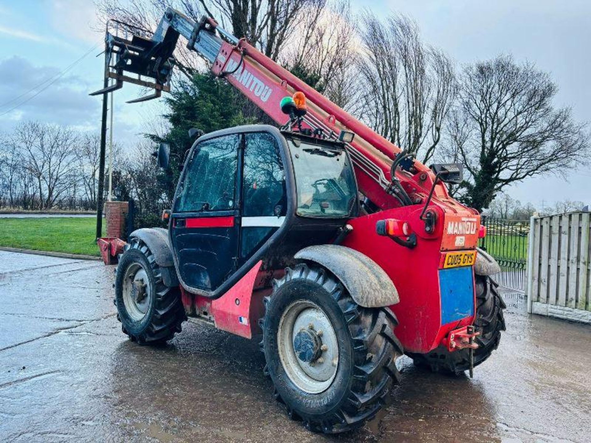 MANITOU MT1030 4WD TELEHANDLER *10.5 METER REACH, 8384 HOURS* C/W PALLET TINES - Image 7 of 14