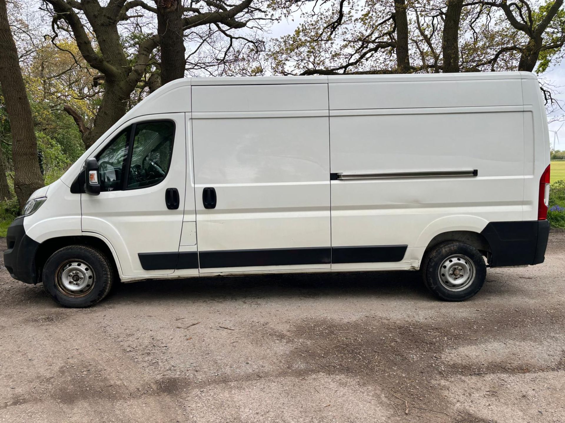 2020 20 CITROEN RELAY PANEL VAN - 2.2 6 SPEED - 109K MILES - AIR CON - EURO 6 - PLY LINED  - Image 4 of 12