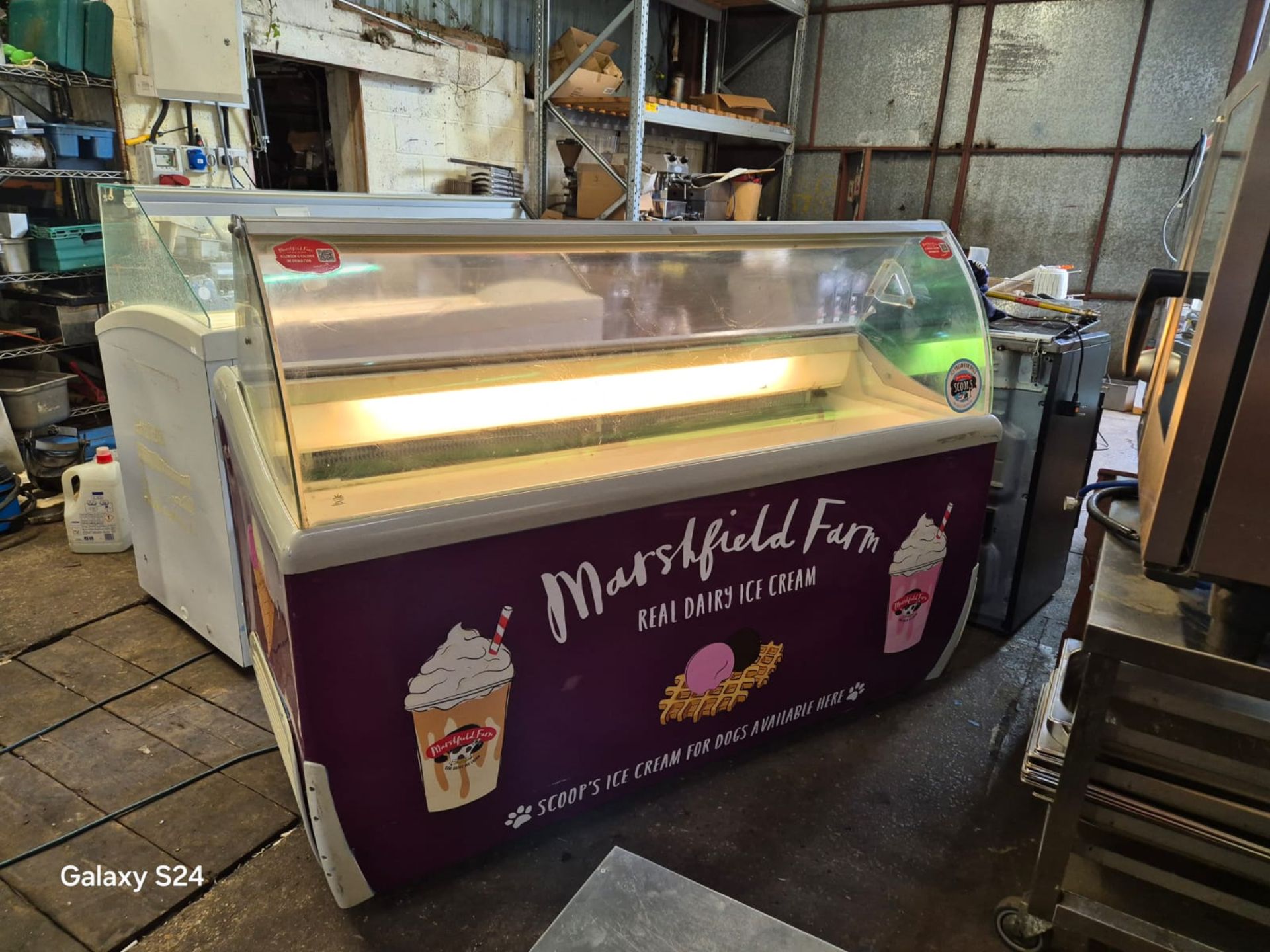 ICE CREAM DISPLAY FREEZER - 1500 MM LONG