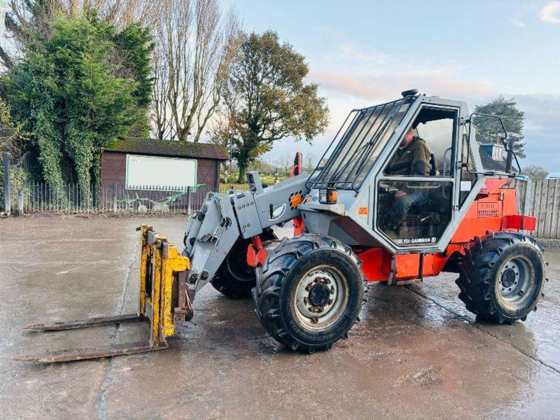 SAMBRON T2665 AGRISCOPIC 4WD TELEHANDLER C/W PALLET TINES - Image 15 of 15