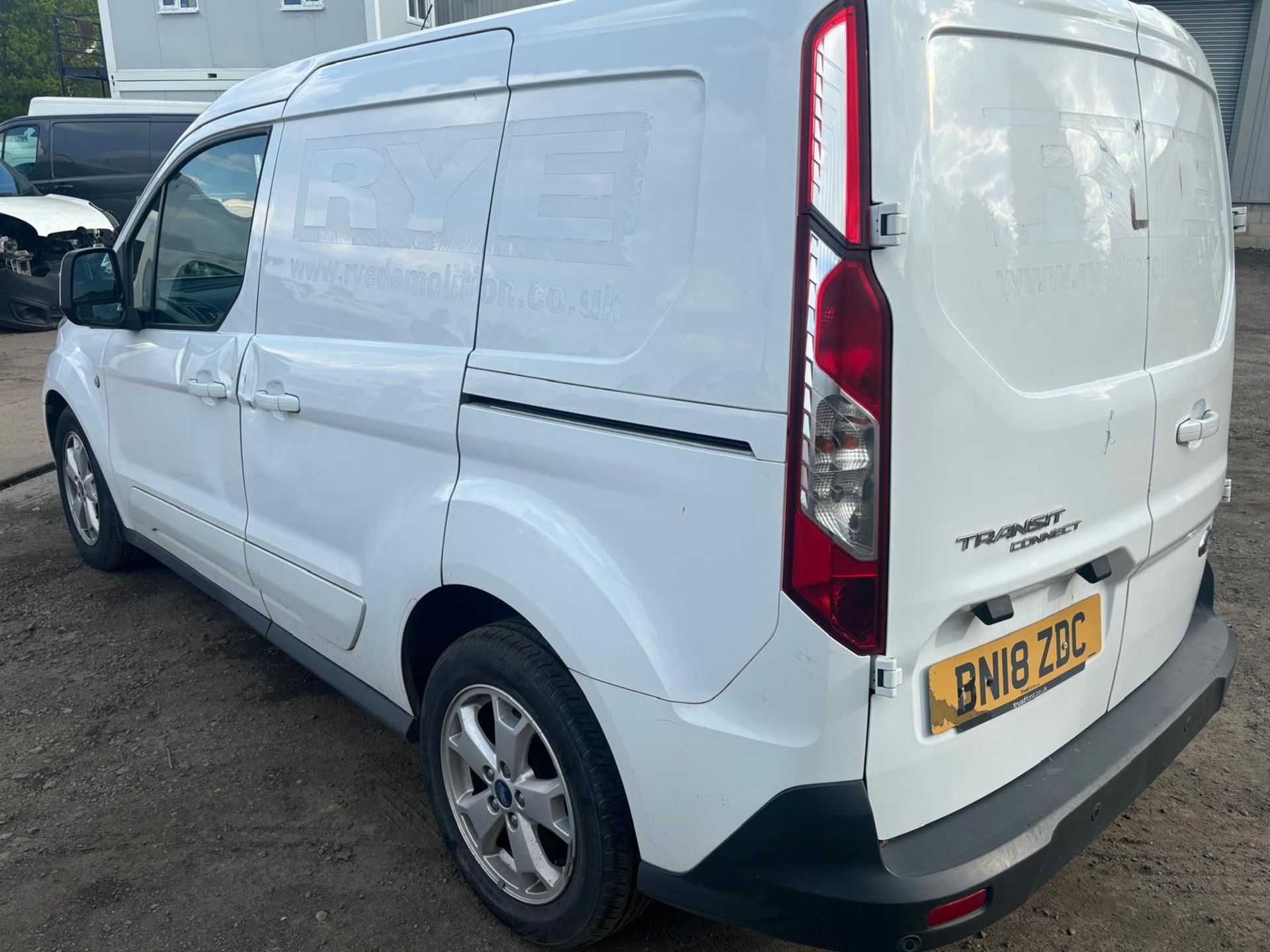 2018 18 FORD TRANSIT CONNECT LIMITED PANEL VAN - 75K MILES - EURO 6 - AIR CON - ALLOY WHEELS  - Bild 9 aus 12