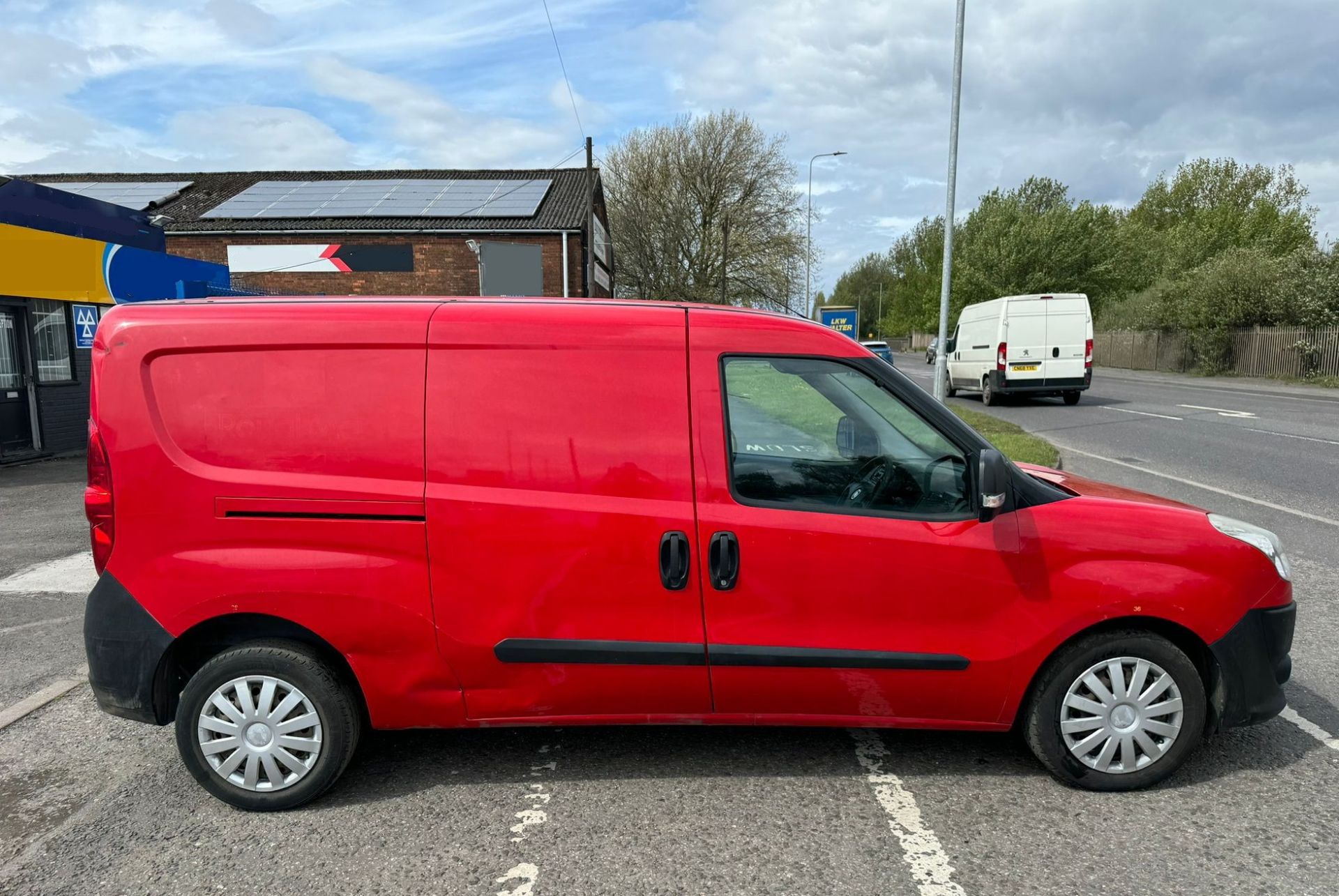 2014 14 FIAT DOBLO LWB PANEL VAN - 47K MILES - EX ROYAL MAIL - Image 4 of 12