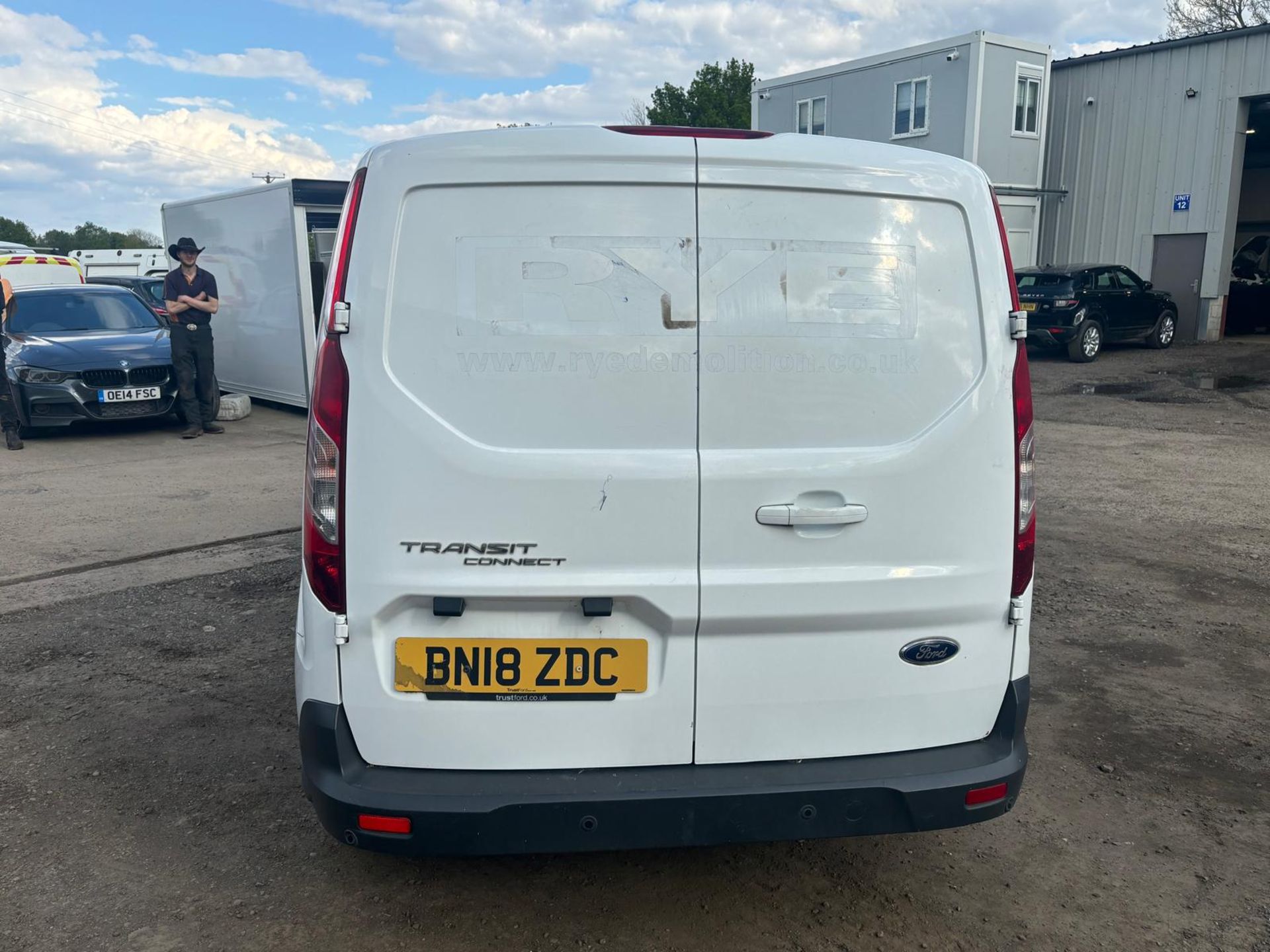 2018 18 FORD TRANSIT CONNECT LIMITED PANEL VAN - 75K MILES - EURO 6 - AIR CON - ALLOY WHEELS  - Image 3 of 12
