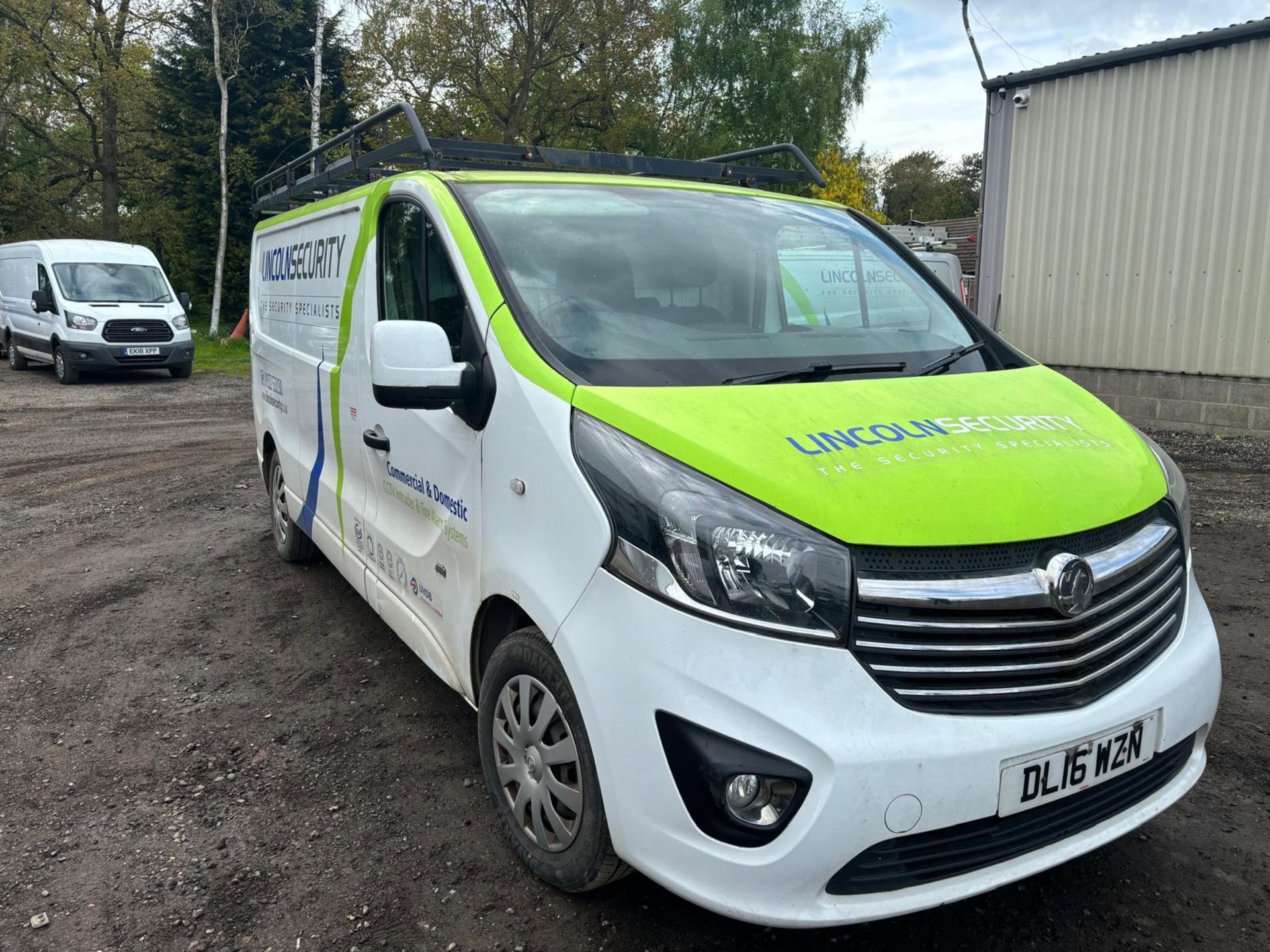 2016 16 VAUXHALL VIVARO SPORTIVE PANEL VAN - LWB - 139K MILES - ROOF RACK - PLY LINED - Bild 9 aus 10