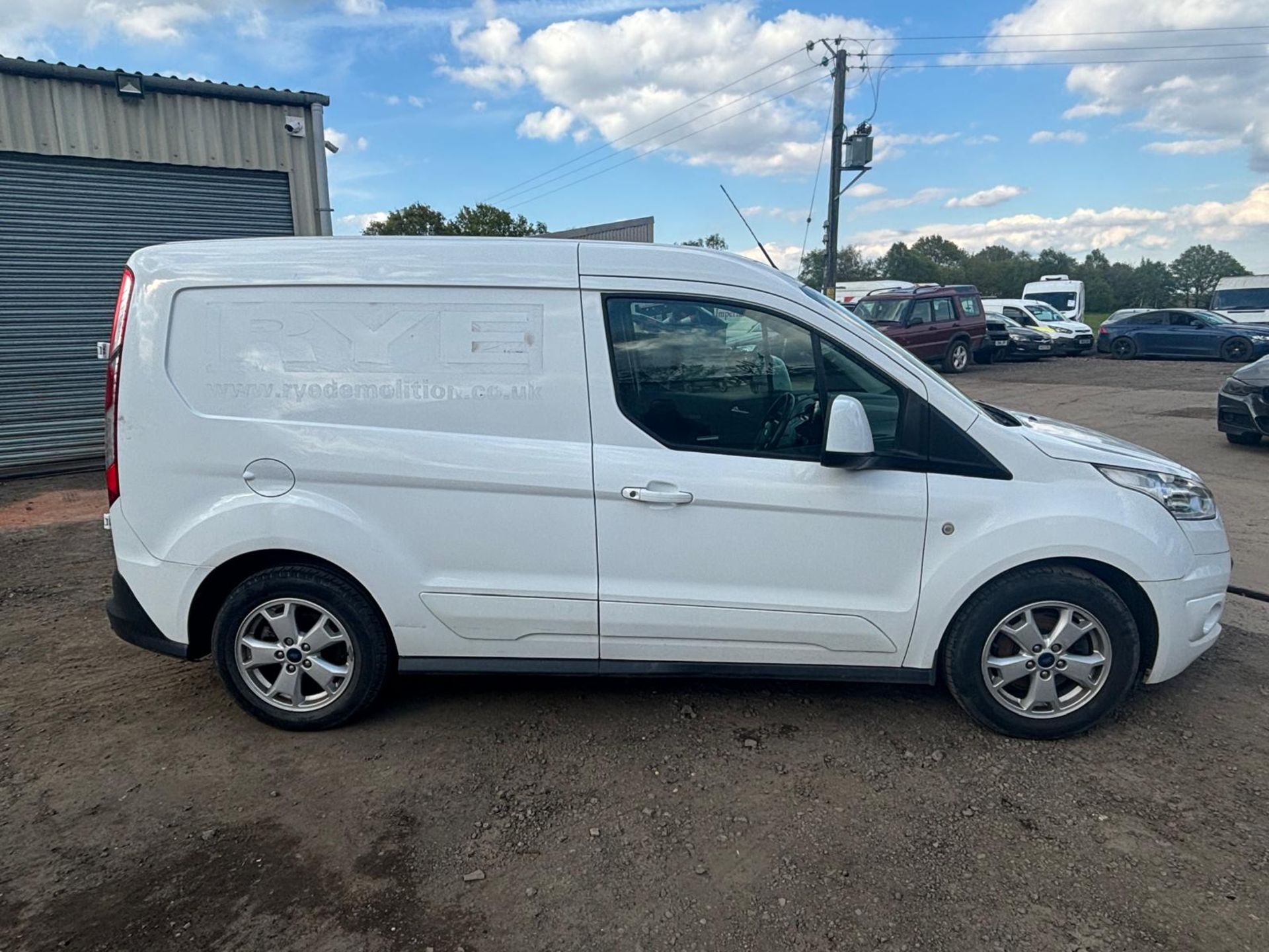 2018 18 FORD TRANSIT CONNECT LIMITED PANEL VAN - 75K MILES - EURO 6 - AIR CON - ALLOY WHEELS  - Image 6 of 12