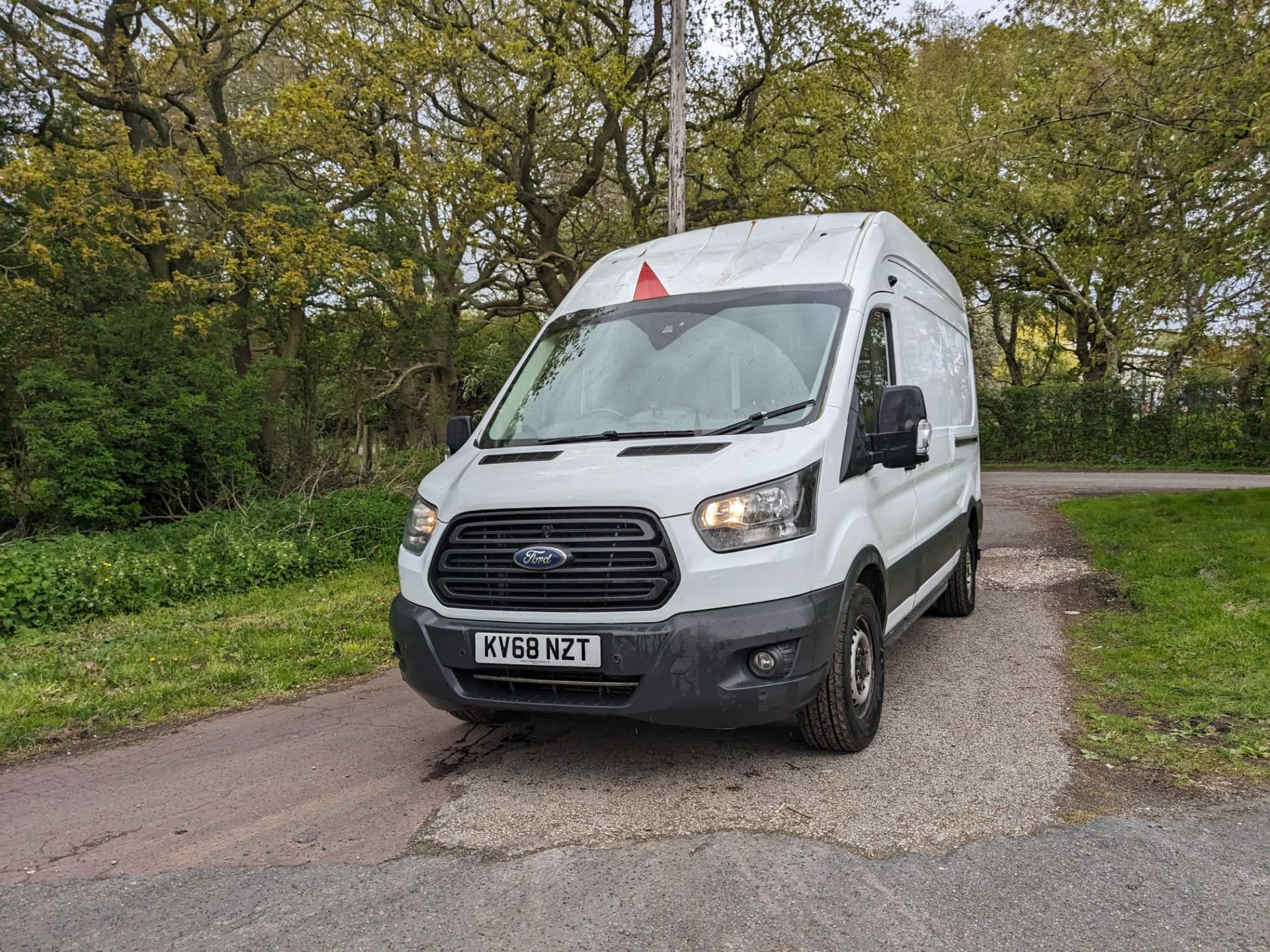 2018 68 FORD TRANSIT 350 PANEL VAN - 211K MILES - EURO 6 - 1 KEY - Image 2 of 7